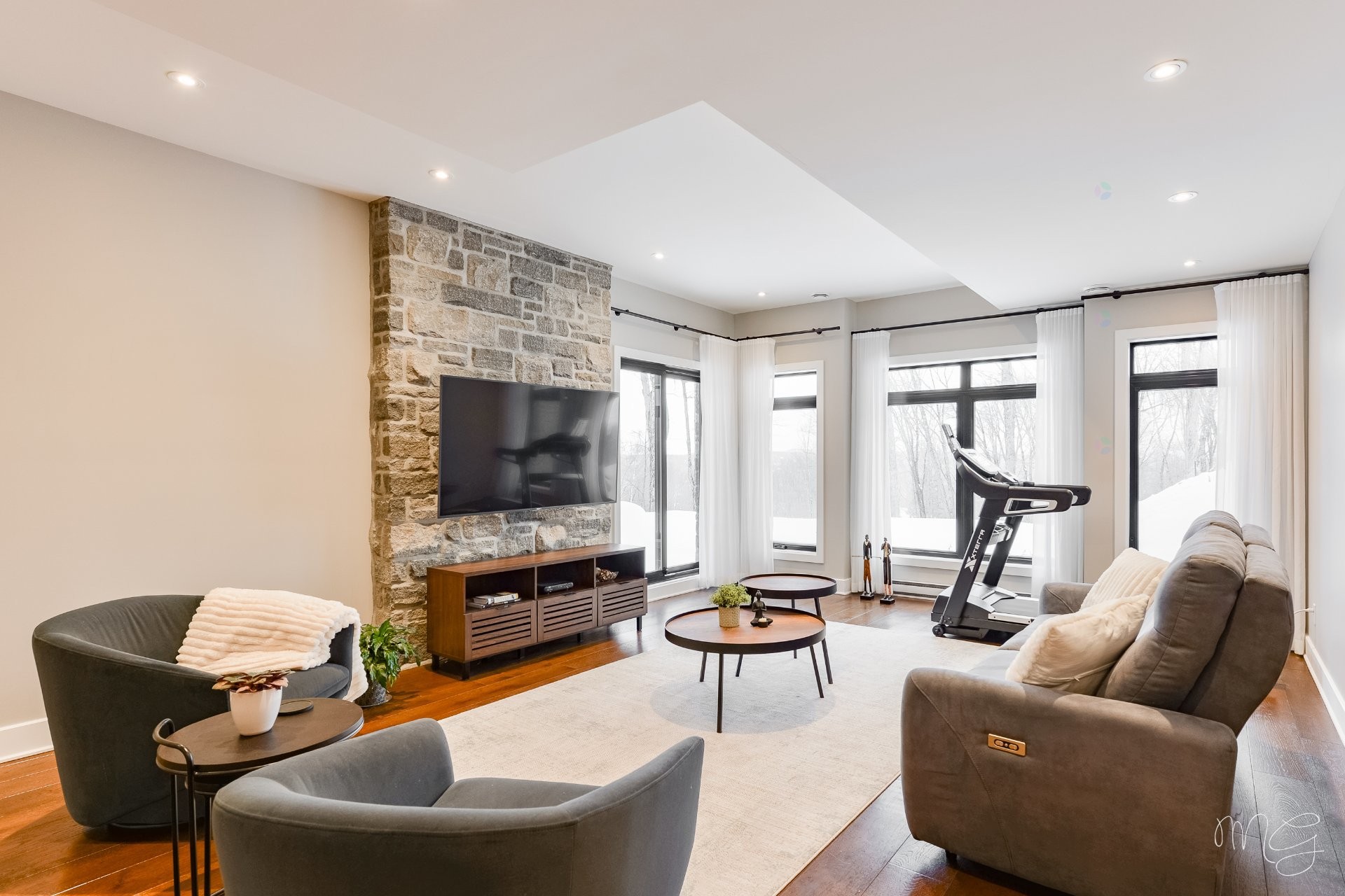 









650


Rue de Belle-Plagne

,
Saint-Sauveur,




QC
J0R1R7

