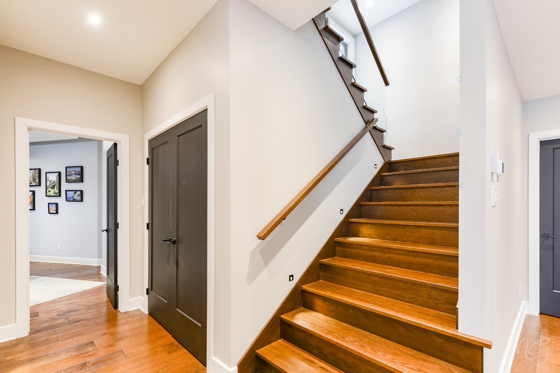 









650


Rue de Belle-Plagne

,
Saint-Sauveur,




QC
J0R1R7

