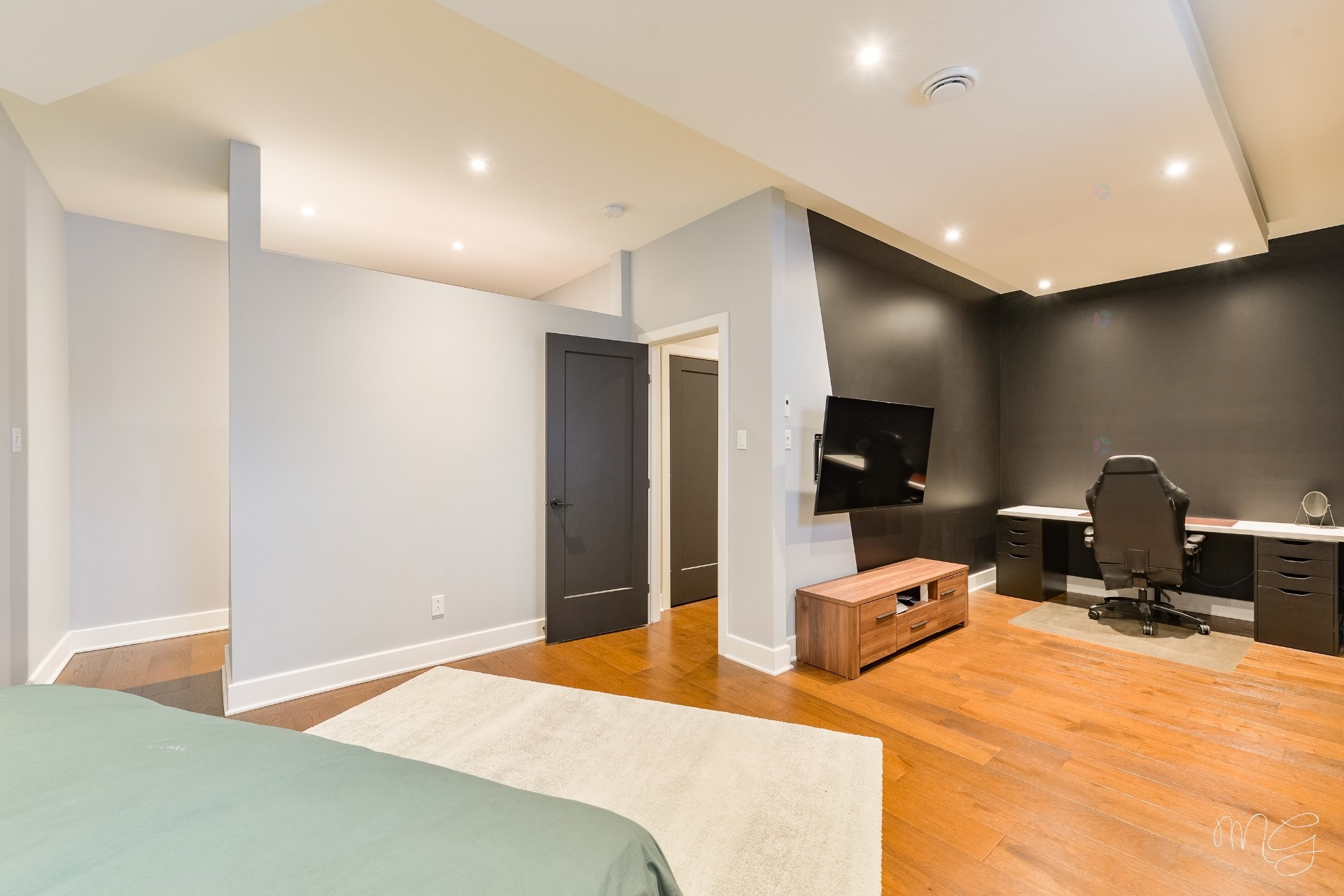 









650


Rue de Belle-Plagne

,
Saint-Sauveur,




QC
J0R1R7

