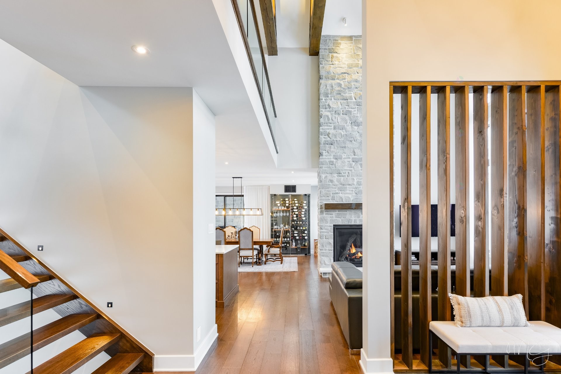 









650


Rue de Belle-Plagne

,
Saint-Sauveur,




QC
J0R1R7

