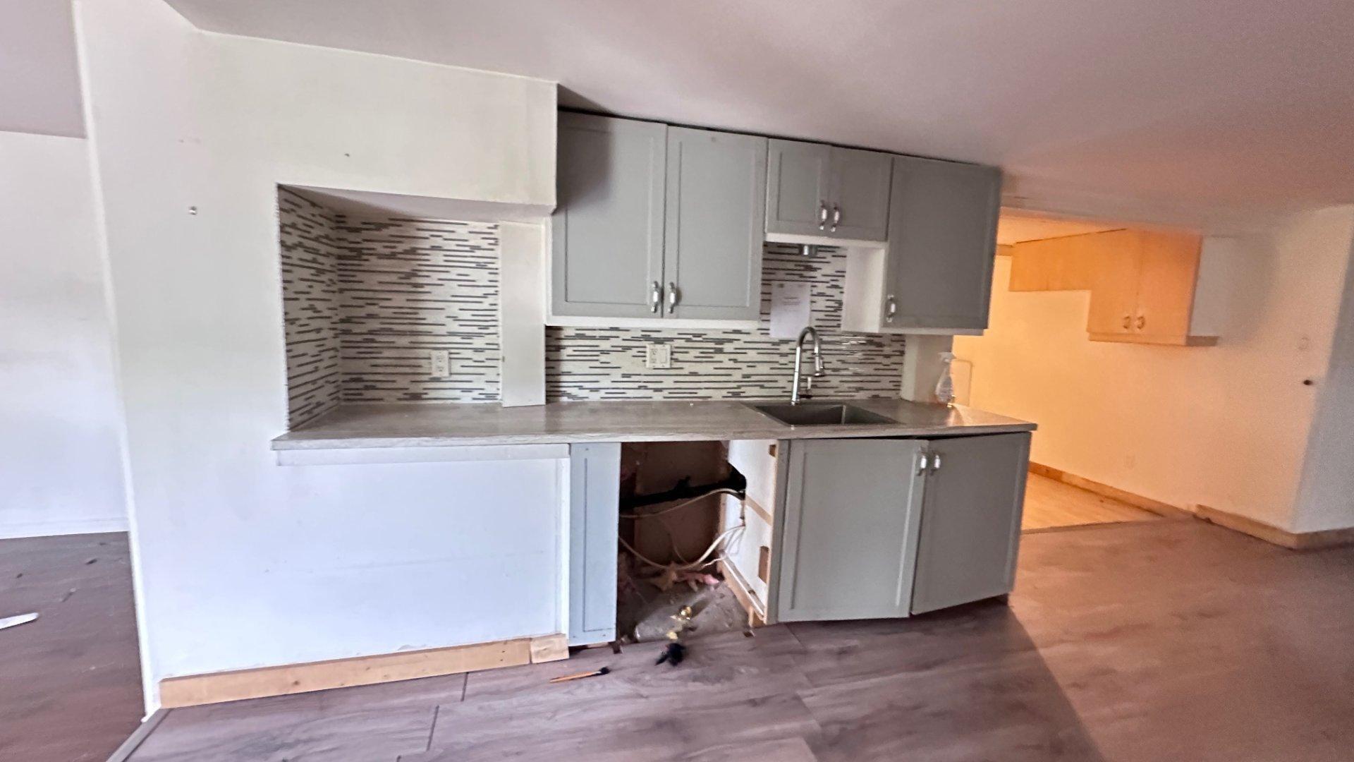 









2076

 - 2080


Mtée Sauvage

,
Saint-Adolphe-d'Howard,




QC
J0T2B0

