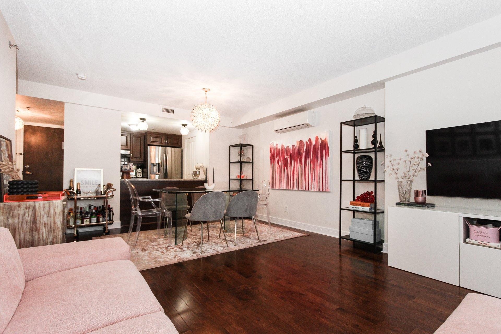 









5445


Rue de Meudon

, 609,
Montréal (Saint-Léonard),




QC
H1S0B8

