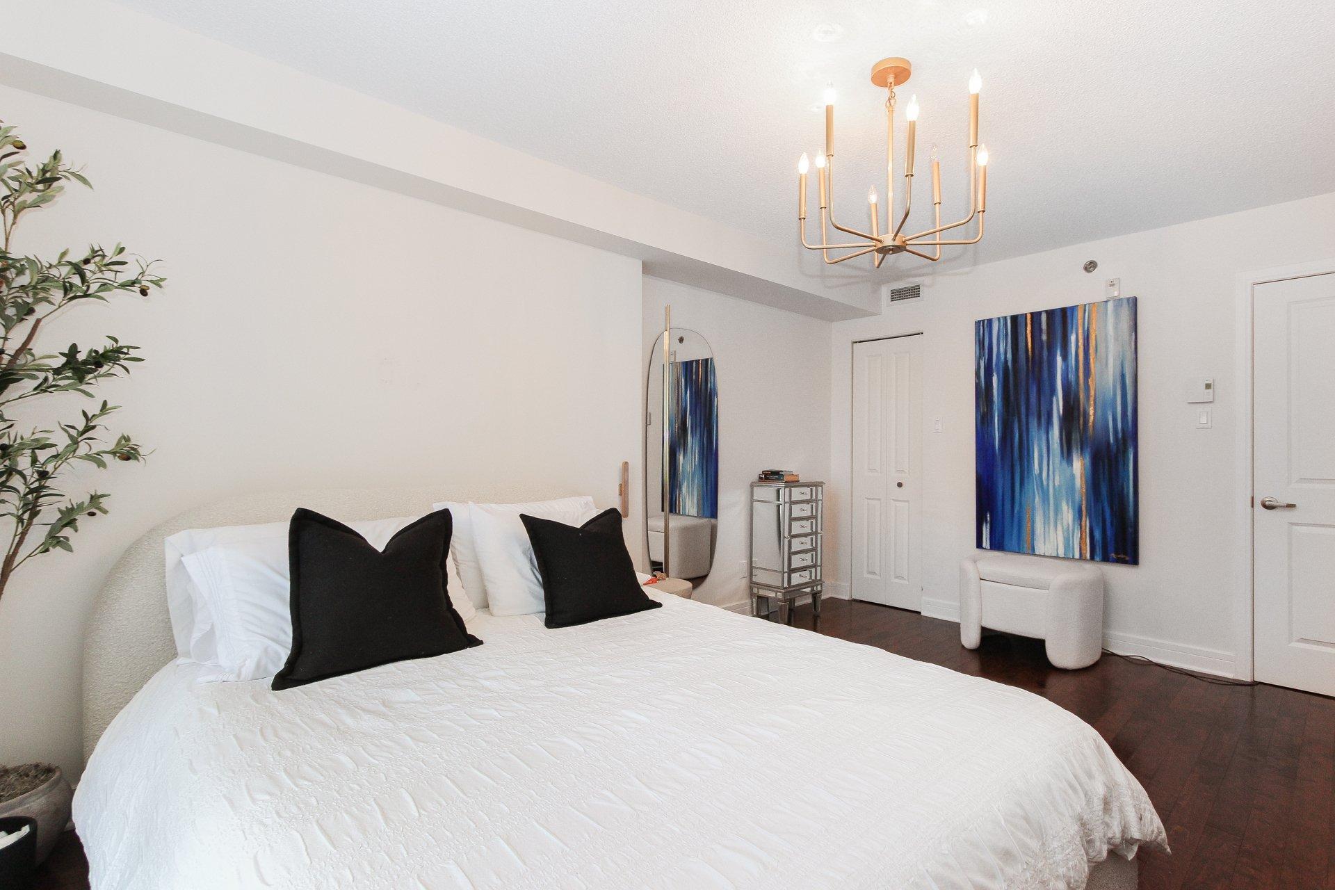 









5445


Rue de Meudon

, 609,
Montréal (Saint-Léonard),




QC
H1S0B8

