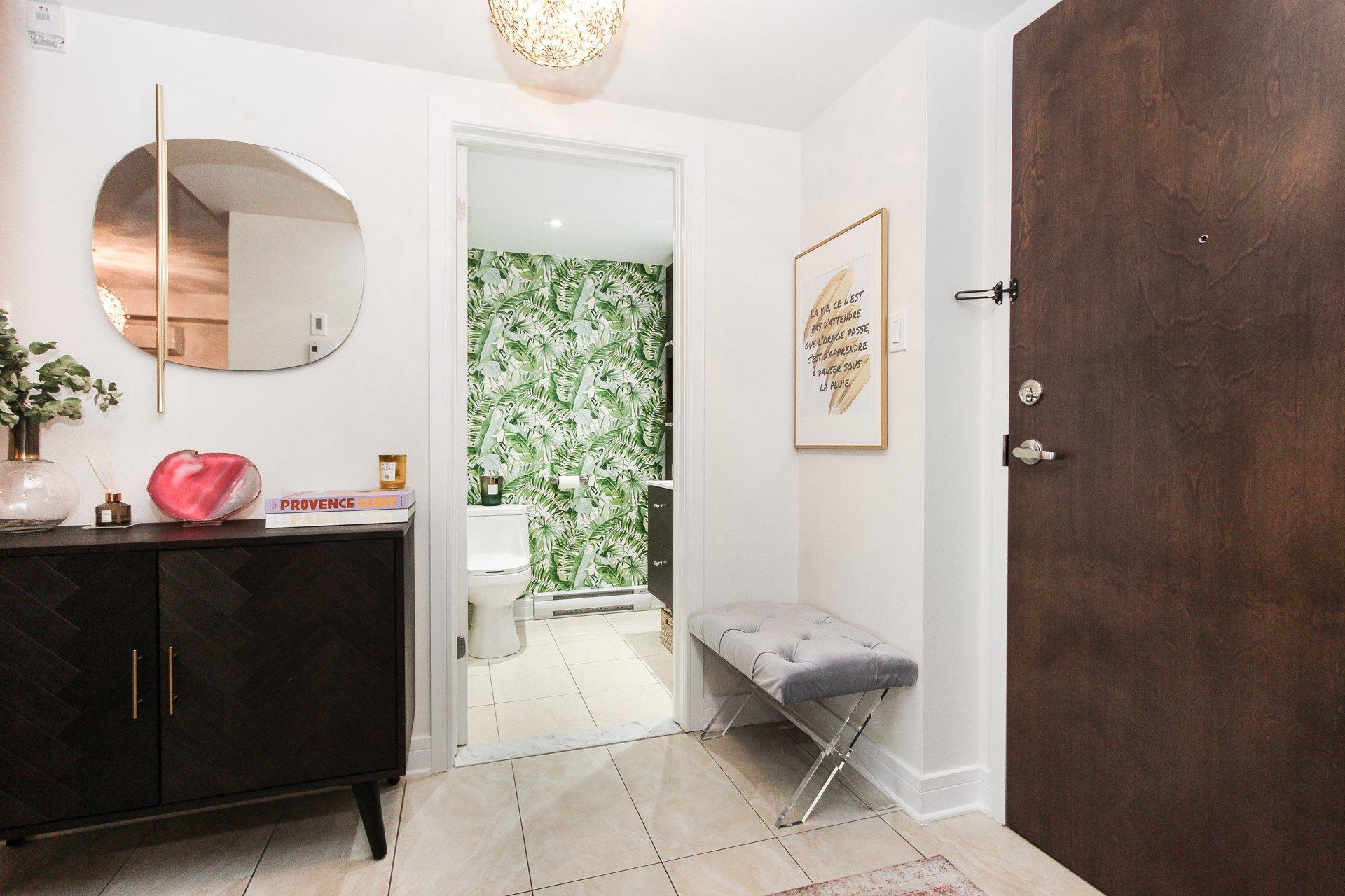 









5445


Rue de Meudon

, 609,
Montréal (Saint-Léonard),




QC
H1S0B8

