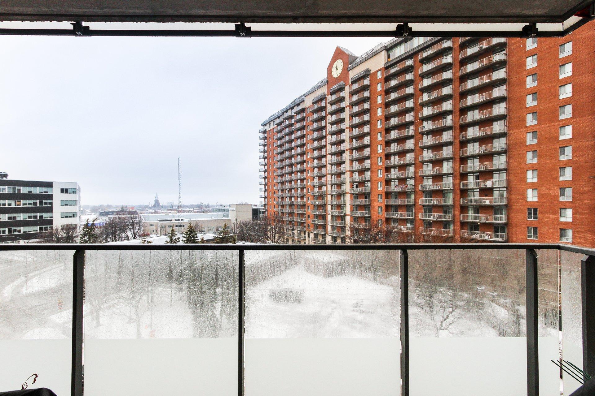 









5445


Rue de Meudon

, 609,
Montréal (Saint-Léonard),




QC
H1S0B8

