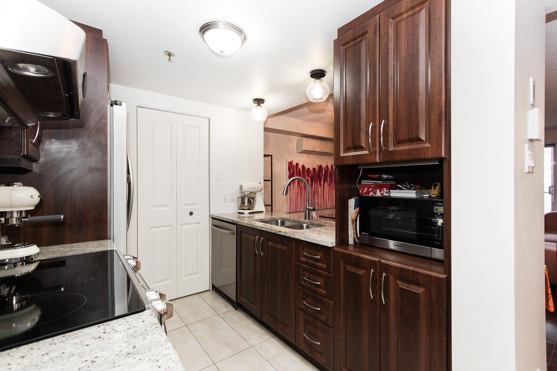 









5445


Rue de Meudon

, 609,
Montréal (Saint-Léonard),




QC
H1S0B8

