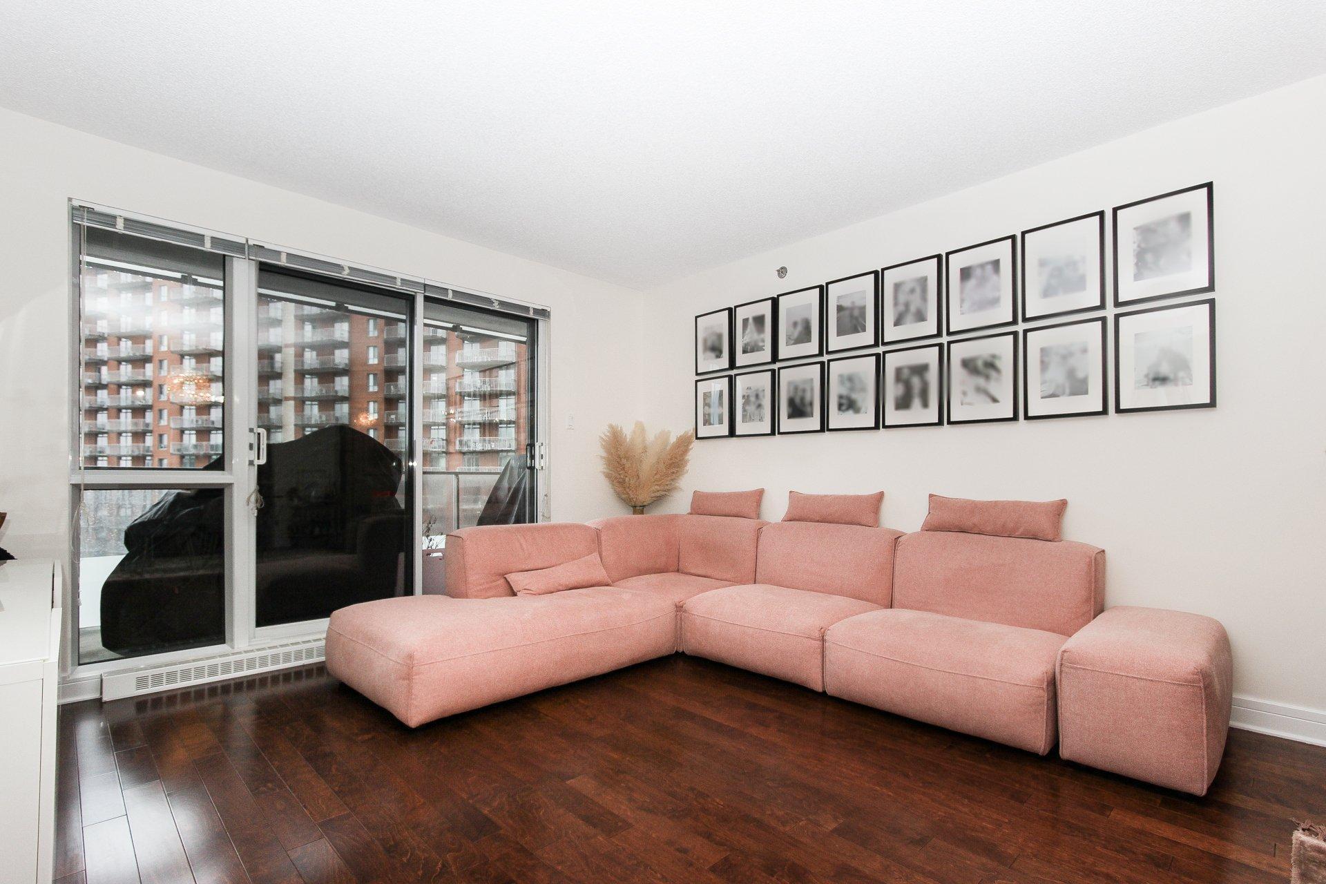 









5445


Rue de Meudon

, 609,
Montréal (Saint-Léonard),




QC
H1S0B8

