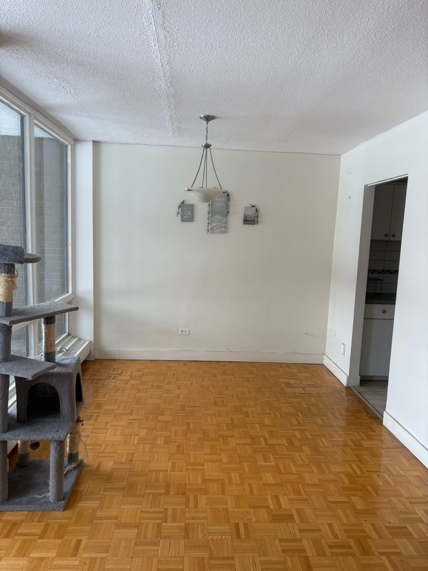 









200


Rue Corot

, 101,
Montréal (Verdun/Île-des-Soeurs),




QC
H3E1C2

