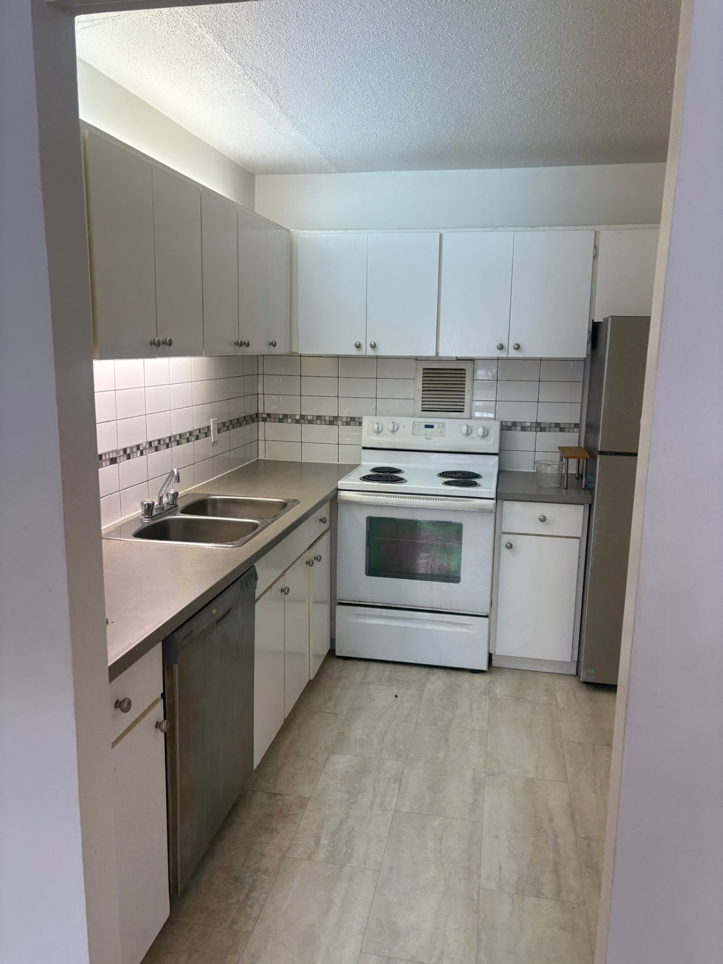 









200


Rue Corot

, 101,
Montréal (Verdun/Île-des-Soeurs),




QC
H3E1C2

