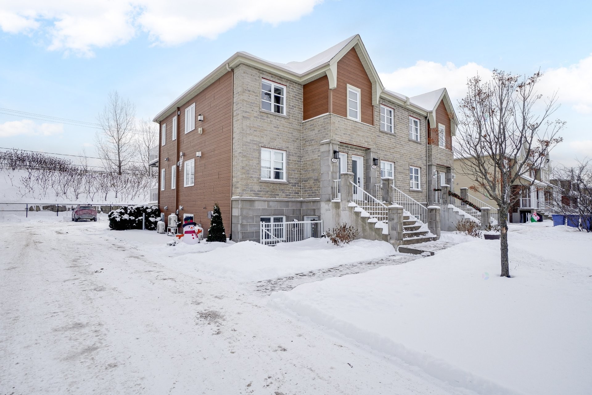 









1416


Rue des Outaouais

, C,
Repentigny (Repentigny),




QC
J5Y0J1

