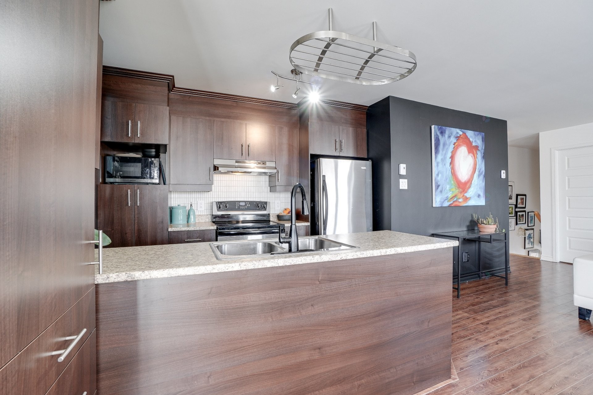 









1416


Rue des Outaouais

, C,
Repentigny (Repentigny),




QC
J5Y0J1

