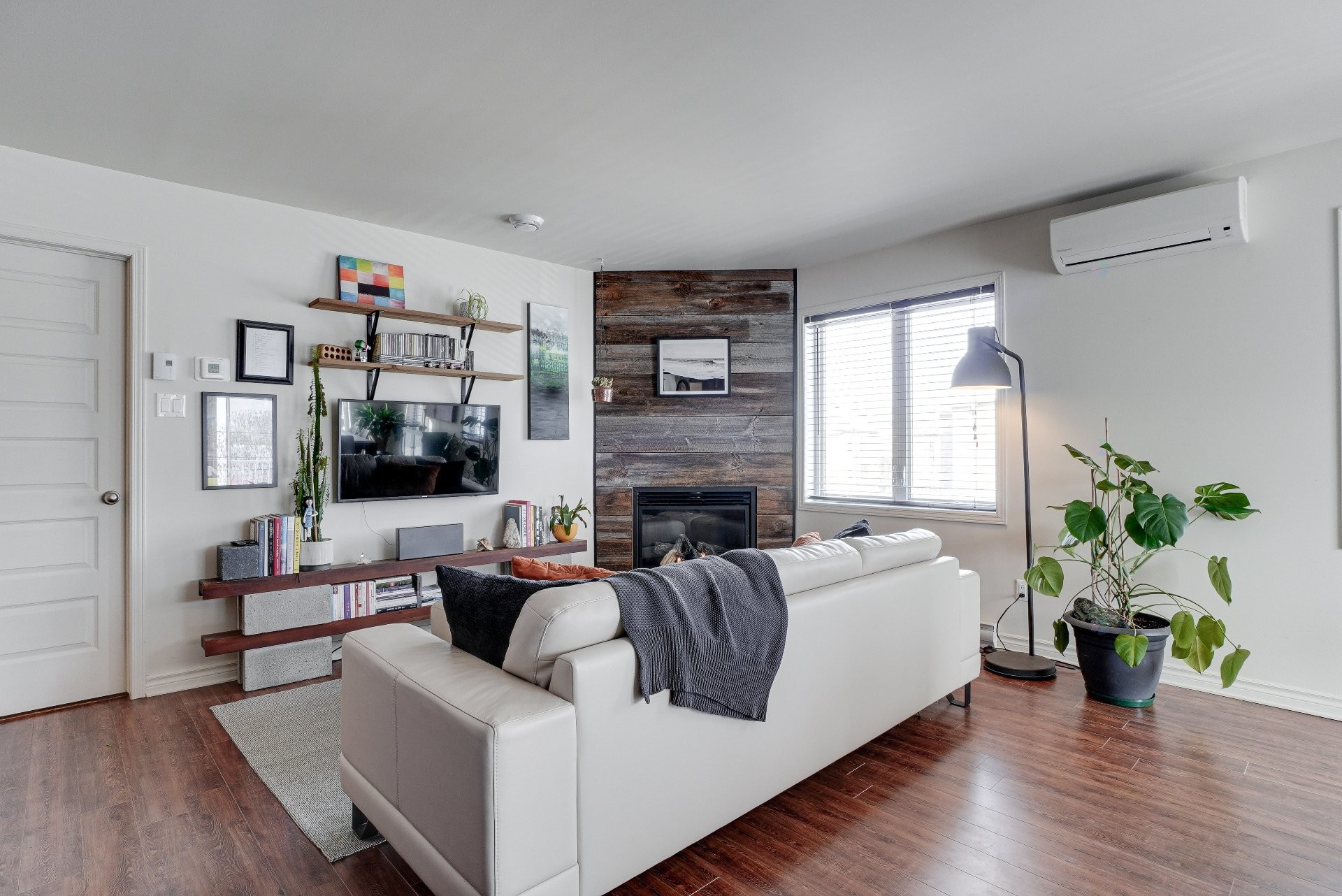 









1416


Rue des Outaouais

, C,
Repentigny (Repentigny),




QC
J5Y0J1

