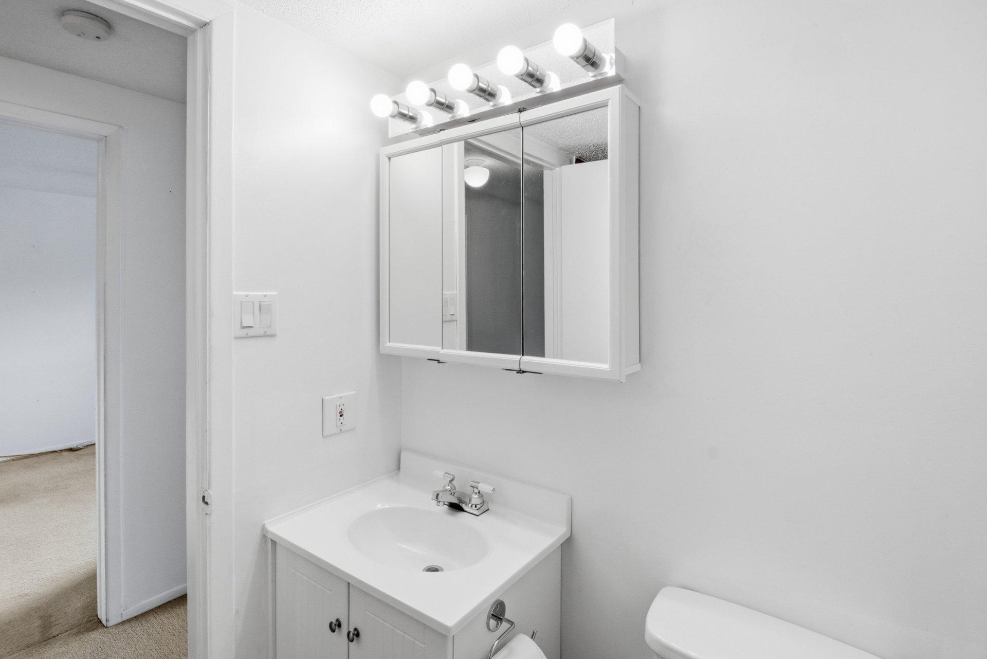 









219


Rue des Chasseurs

,
Gatineau (Aylmer),




QC
J9J2J1

