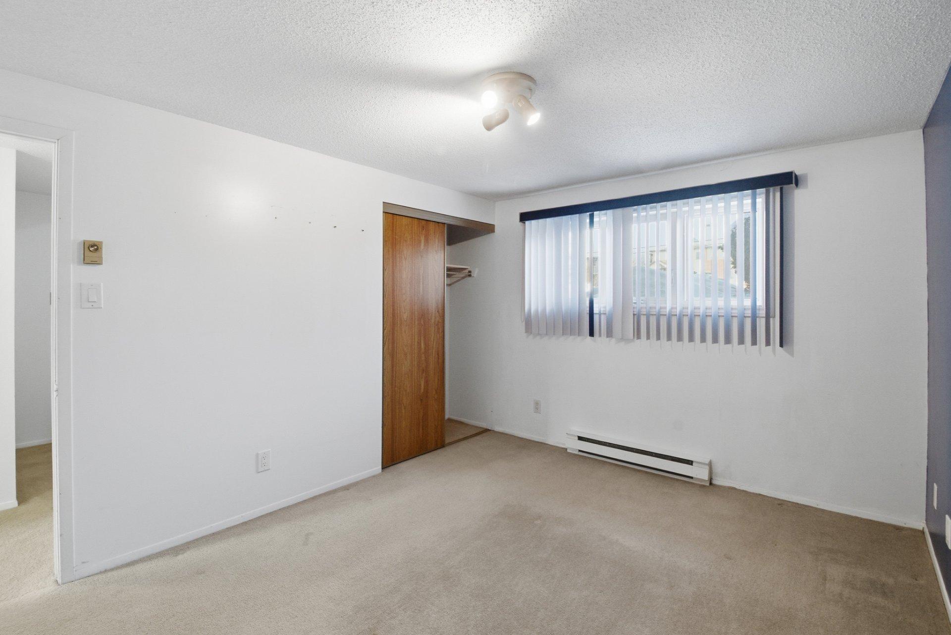 









219


Rue des Chasseurs

,
Gatineau (Aylmer),




QC
J9J2J1

