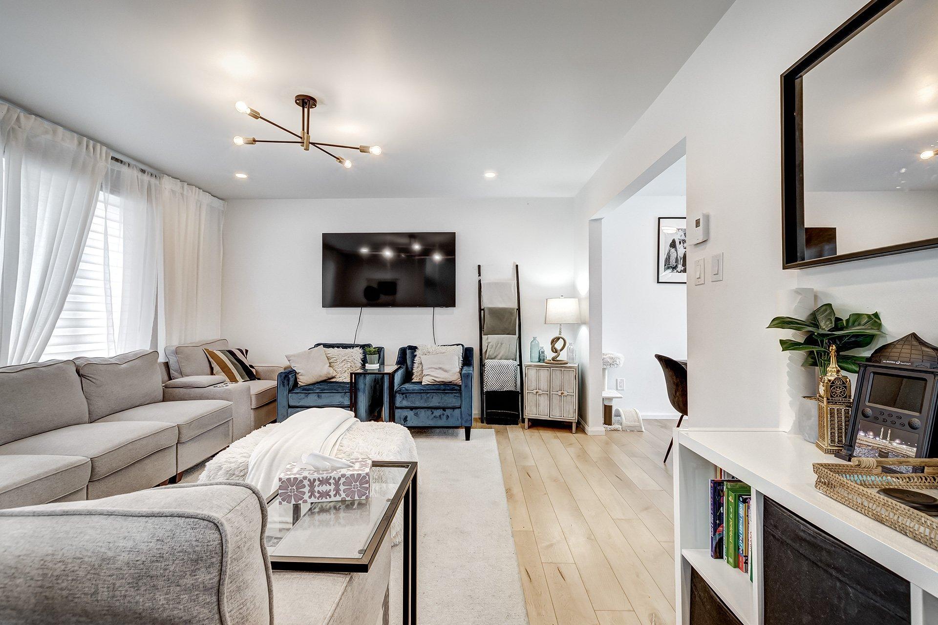 









90


Rue Audubon

,
Dollard-des-Ormeaux,




QC
H9B3E9

