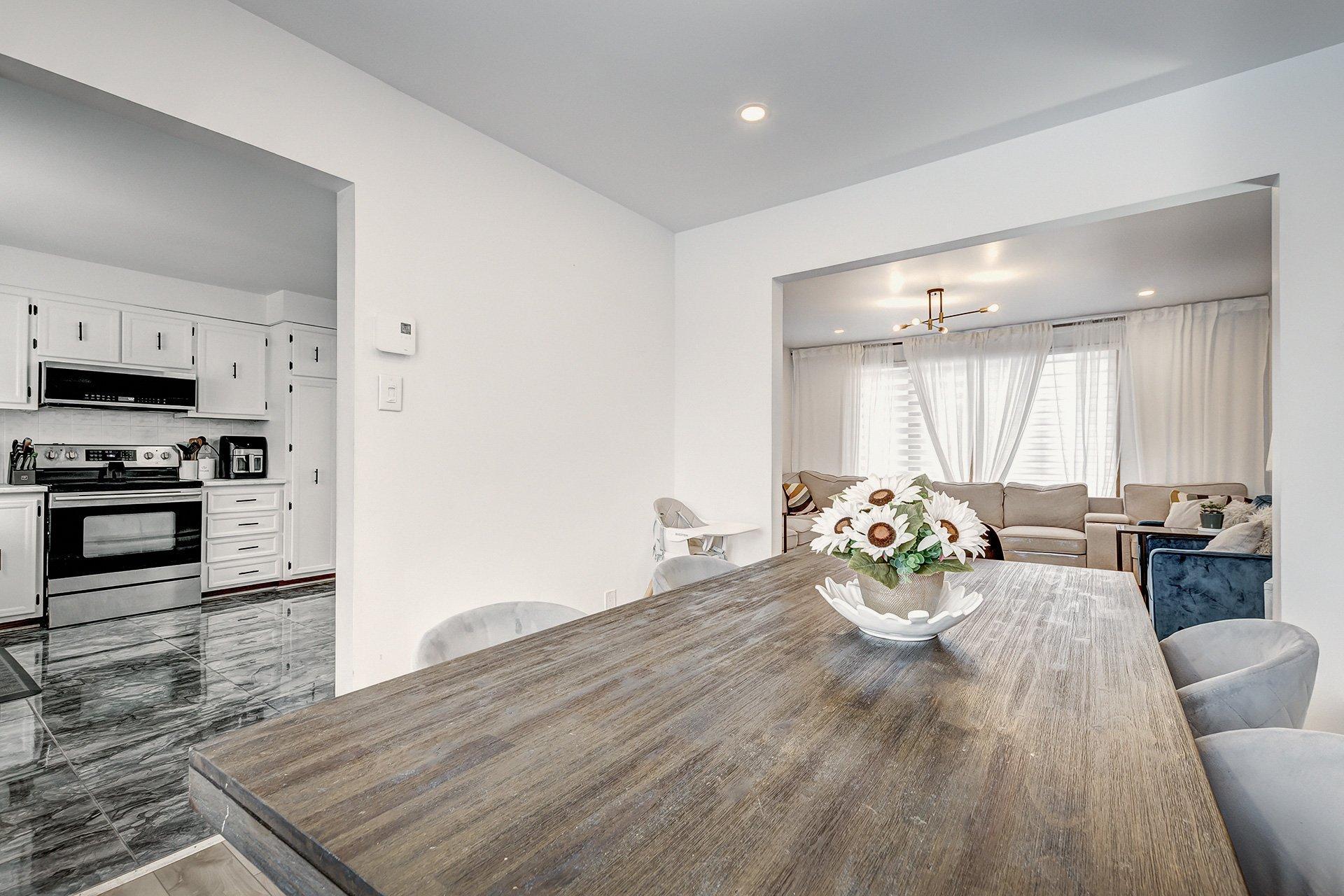 









90


Rue Audubon

,
Dollard-des-Ormeaux,




QC
H9B3E9

