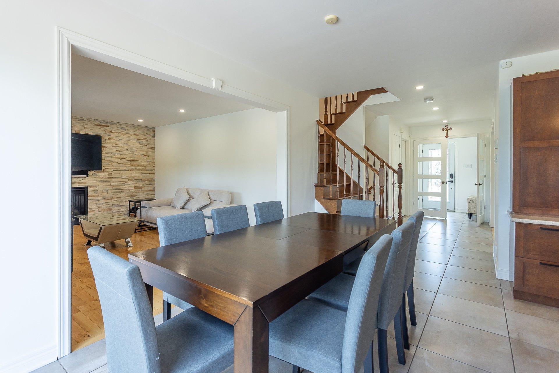 









111


Rue Jean-Paul-Lemieux

,
Notre-Dame-de-l'Île-Perrot,




QC
J7W1P4

