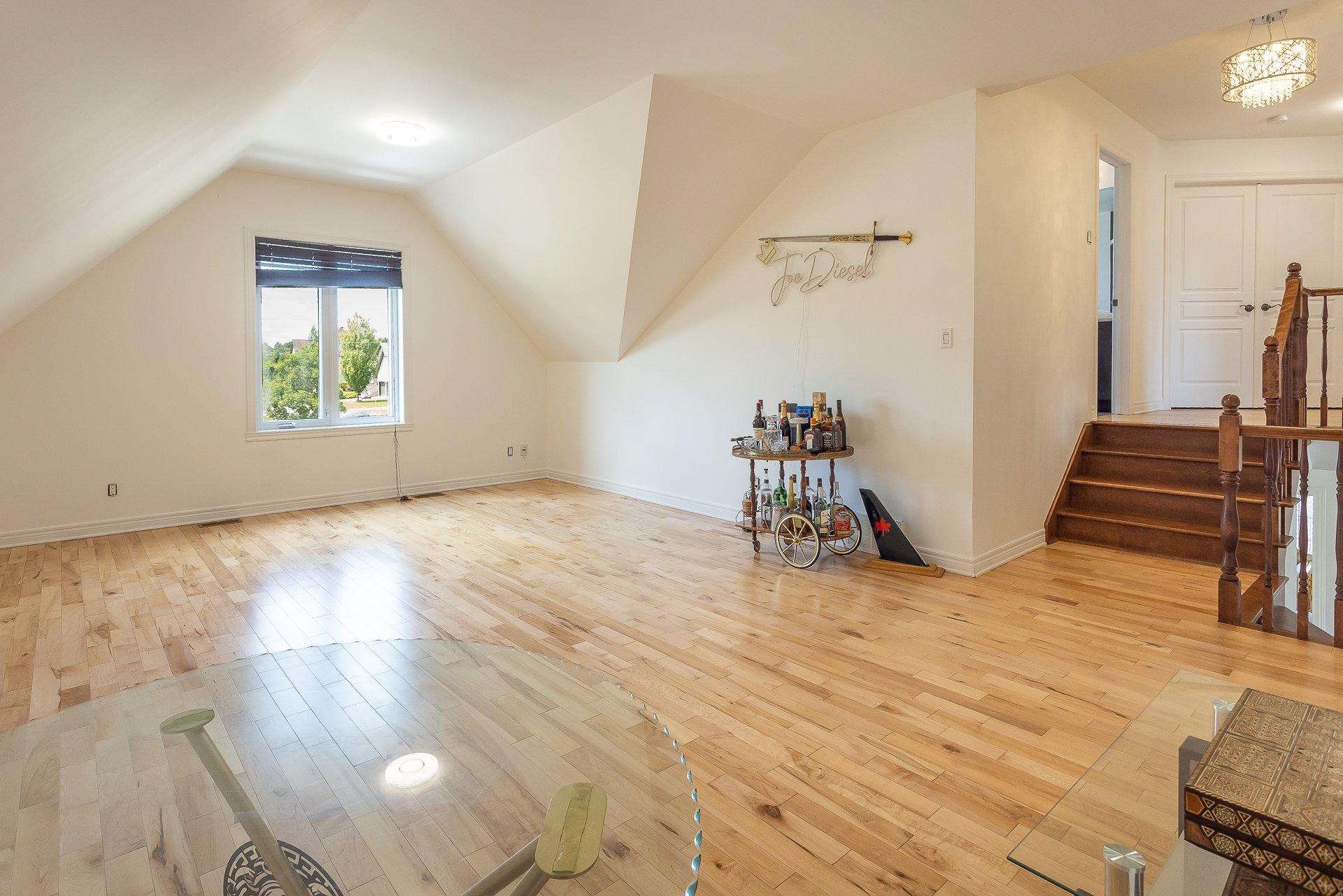 









111


Rue Jean-Paul-Lemieux

,
Notre-Dame-de-l'Île-Perrot,




QC
J7W1P4

