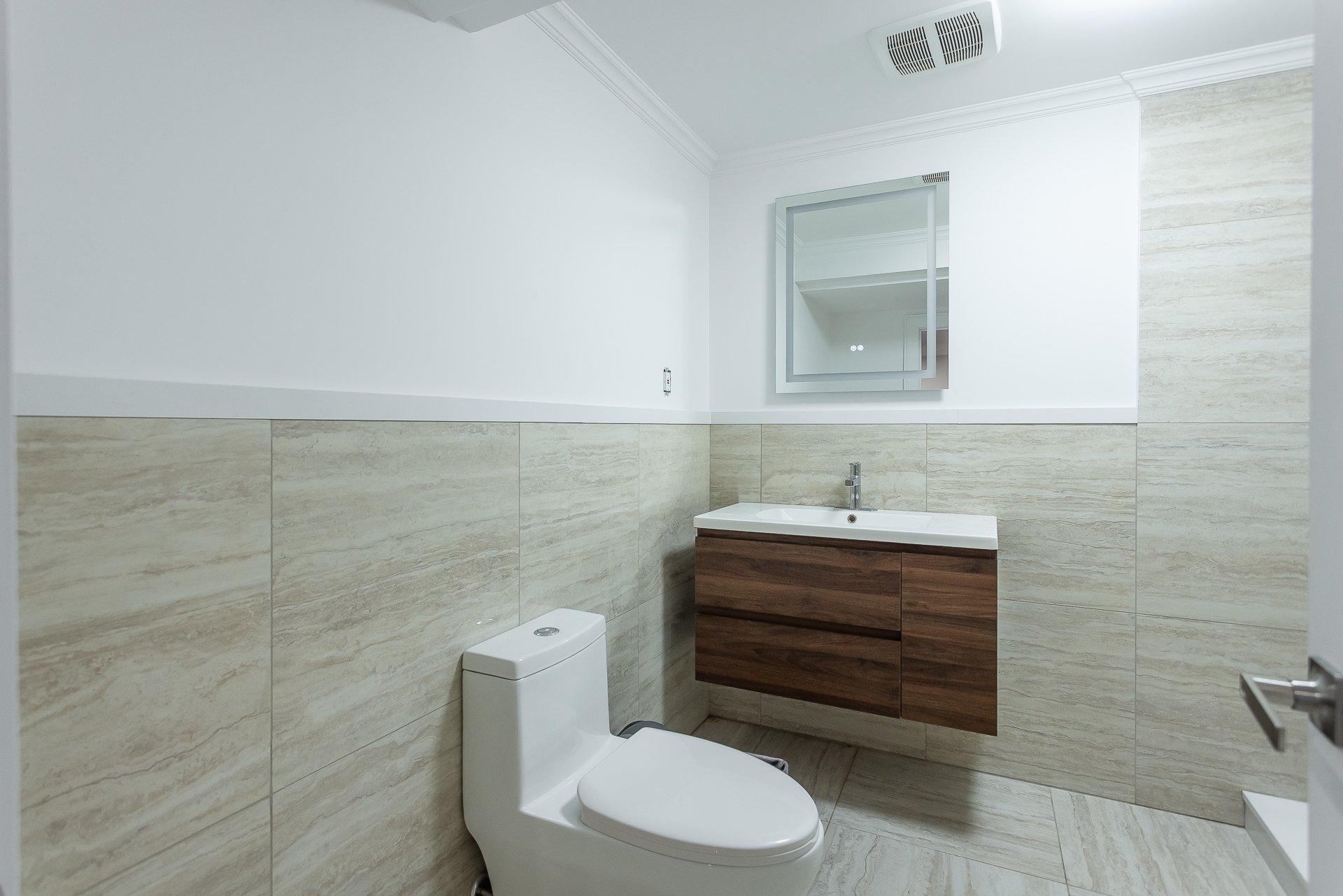 









111


Rue Jean-Paul-Lemieux

,
Notre-Dame-de-l'Île-Perrot,




QC
J7W1P4

