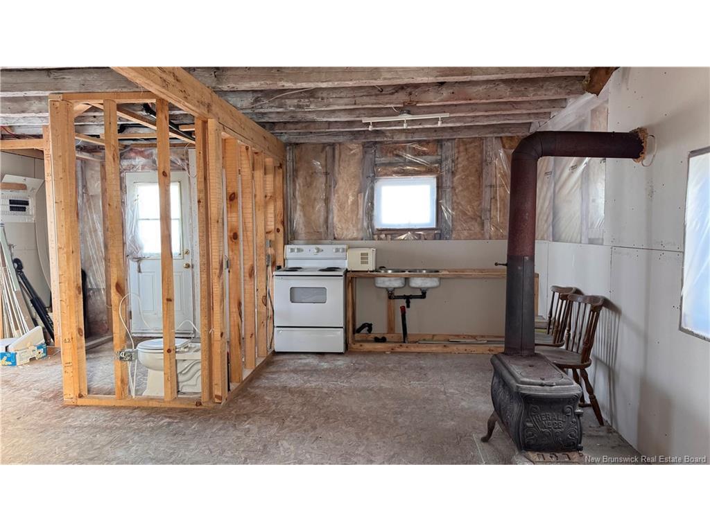 









4933


Route 117

,
Escuminac,




NB
E1A 1R4

