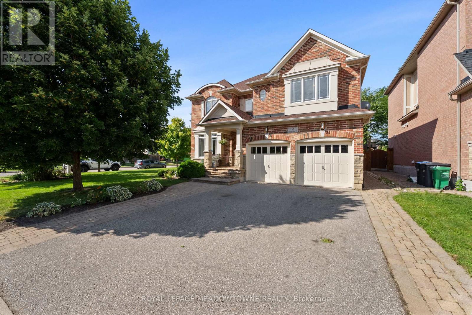 












9 BLACK BEAR TRAIL

,
Brampton,




Ontario
L6Y5L2

