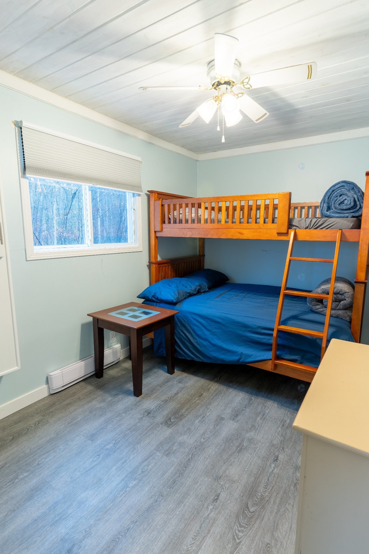 









16


Ch. Blue Jay

,
L'Isle-aux-Allumettes,




QC
J0X1M0

