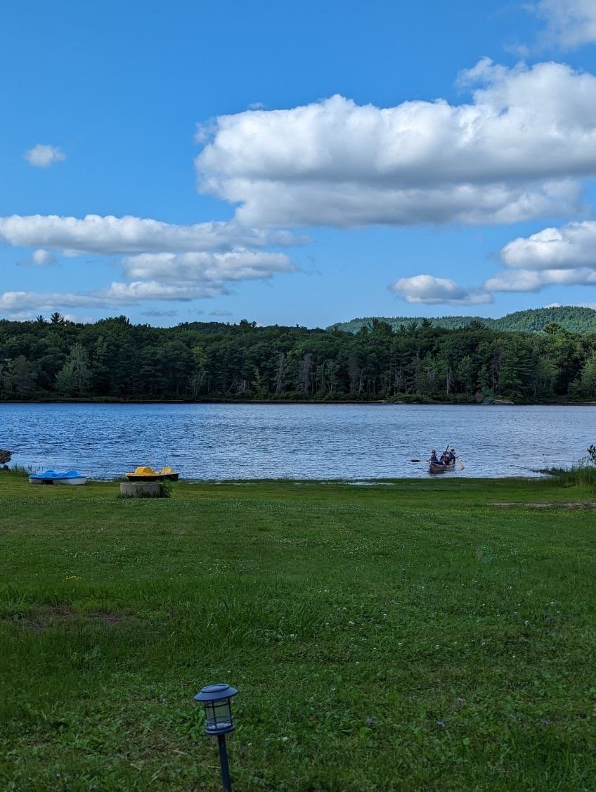 









16


Ch. Blue Jay

,
L'Isle-aux-Allumettes,




QC
J0X1M0

