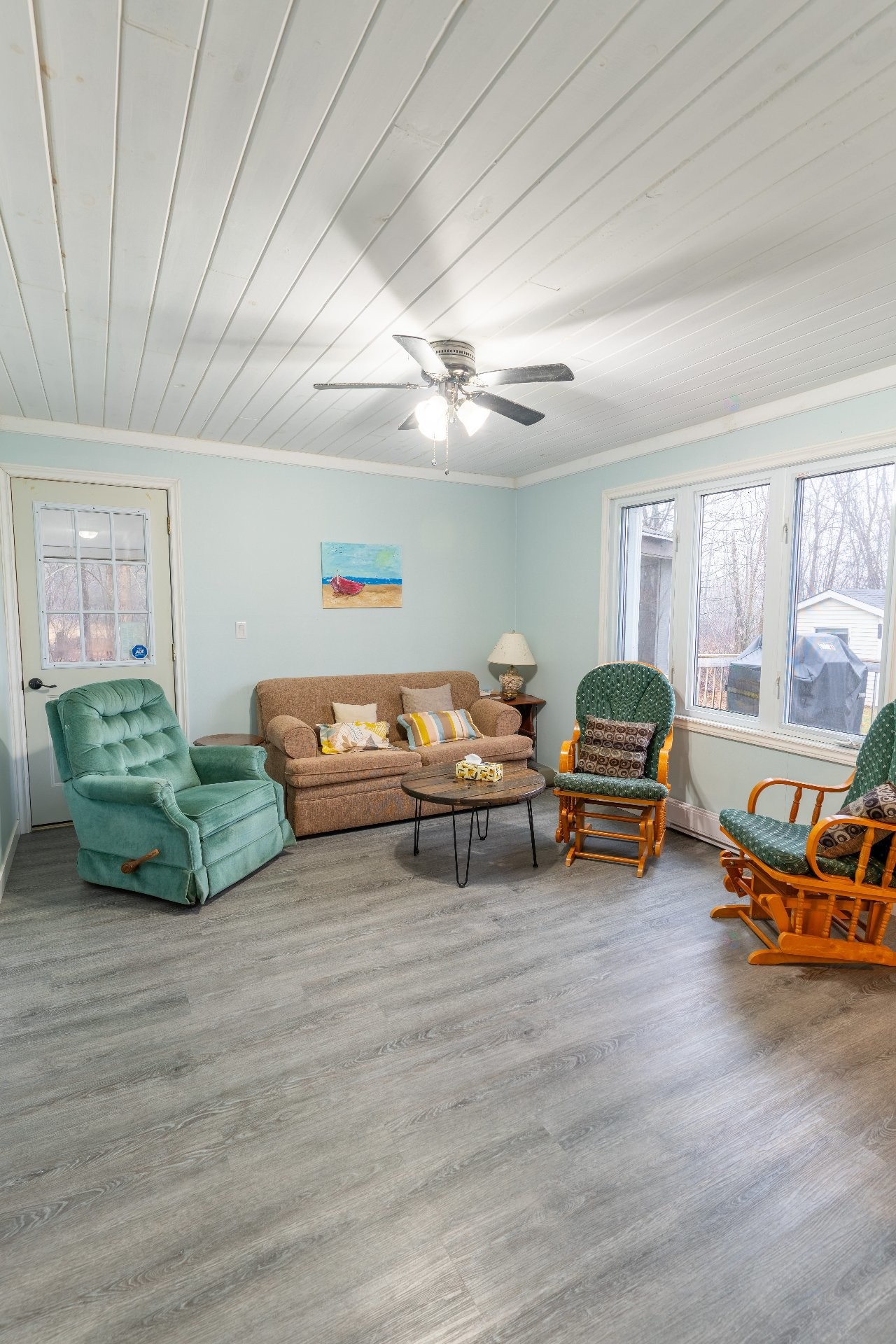 









16


Ch. Blue Jay

,
L'Isle-aux-Allumettes,




QC
J0X1M0

