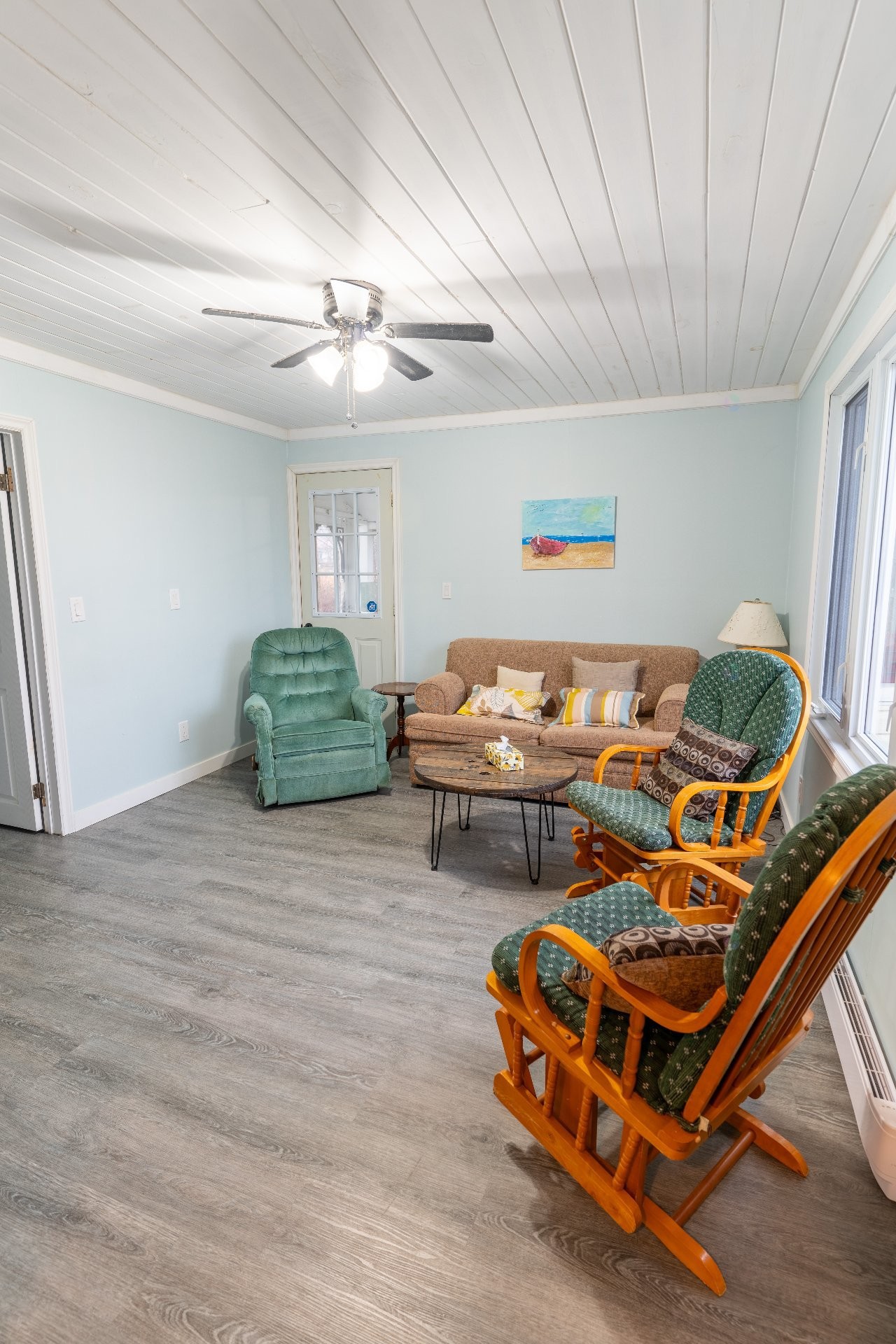 









16


Ch. Blue Jay

,
L'Isle-aux-Allumettes,




QC
J0X1M0

