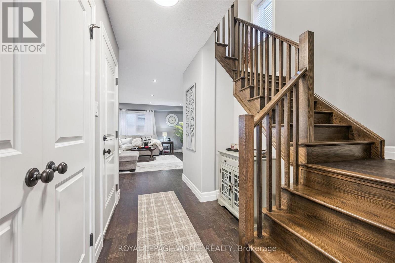 












78 WOODBERRY CRESCENT

,
Woolwich,




Ontario
N3B0C5

