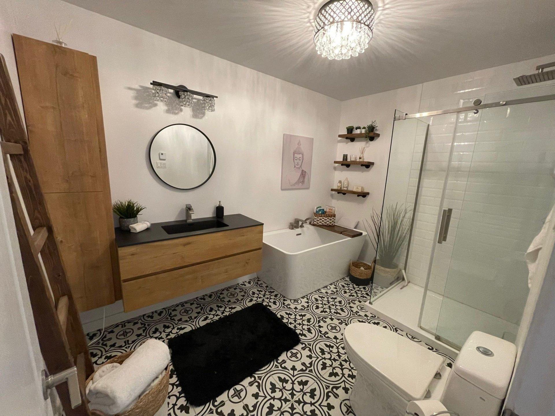 









325

 - 222


Rue Éricka

,
Laval (Fabreville),




QC
H7P5S2

