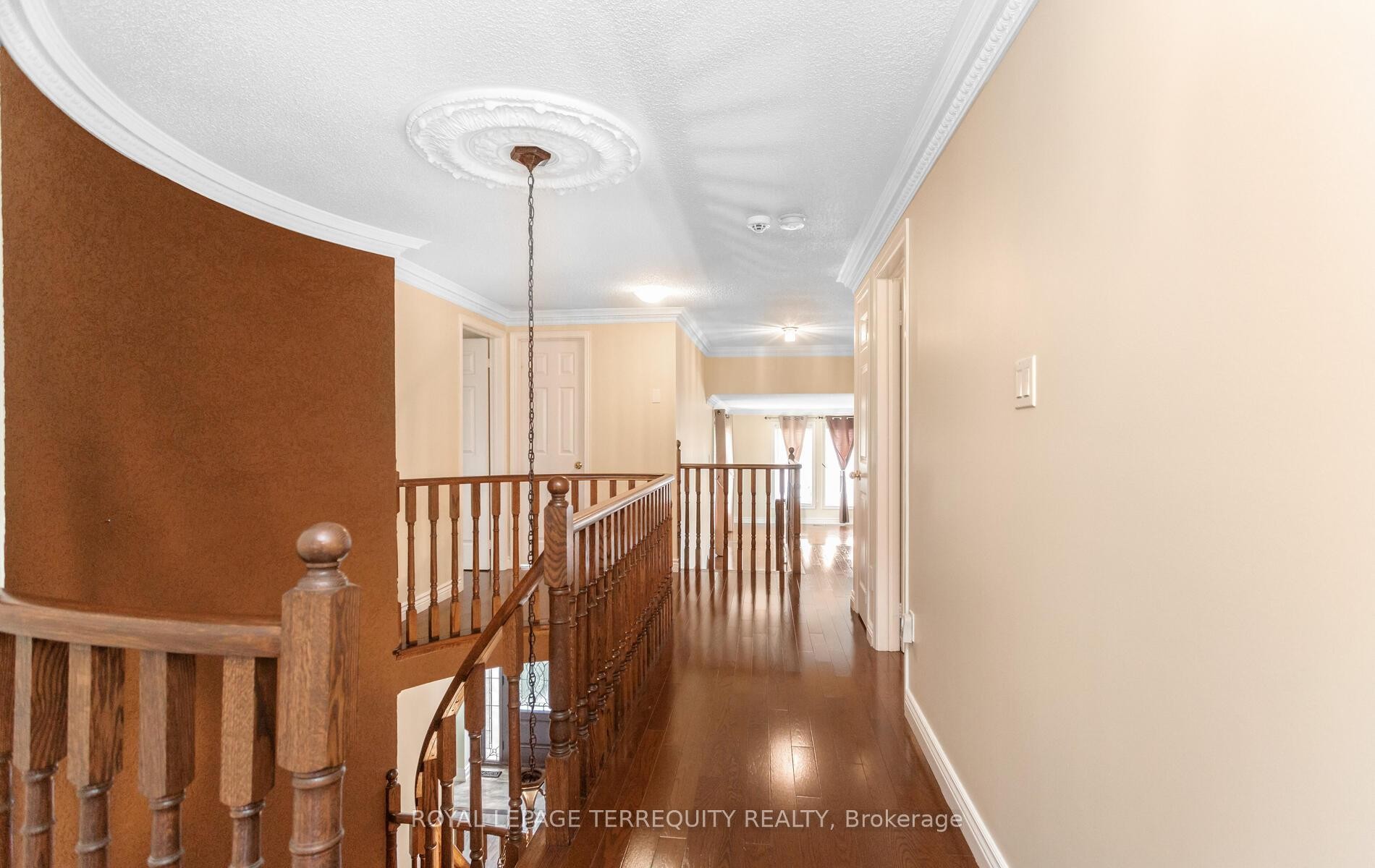 









5839


Fieldon

Road,
Mississauga,




ON
L5M 5K3

