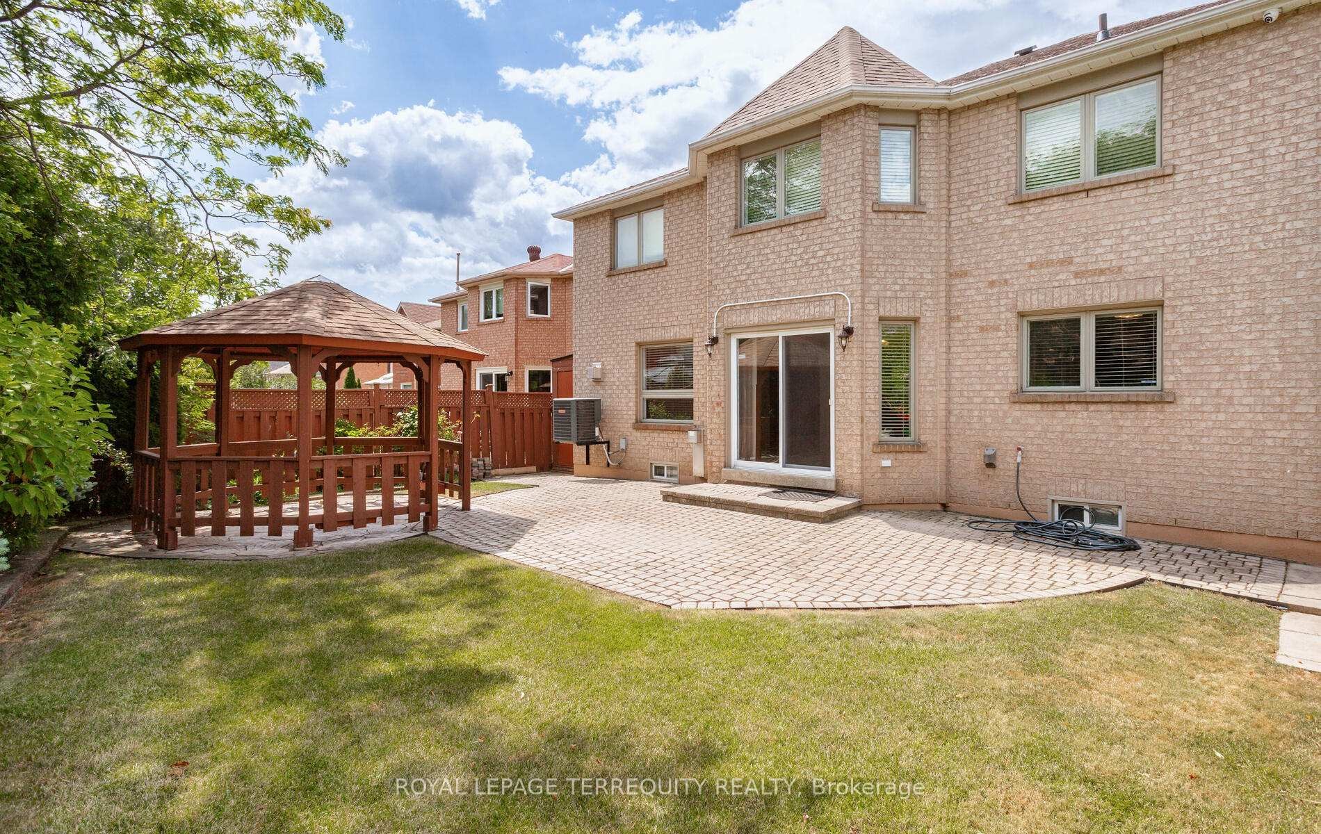 









5839


Fieldon

Road,
Mississauga,




ON
L5M 5K3

