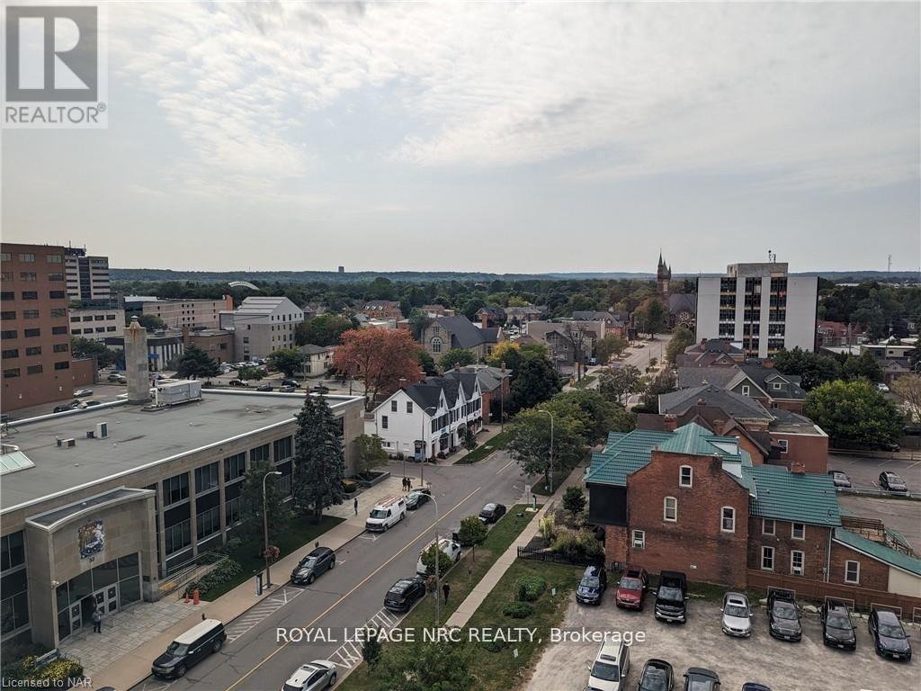 












702 - 43 CHURCH STREET W

,
St. Catharines (Downtown),




Ontario
L2R7E1

