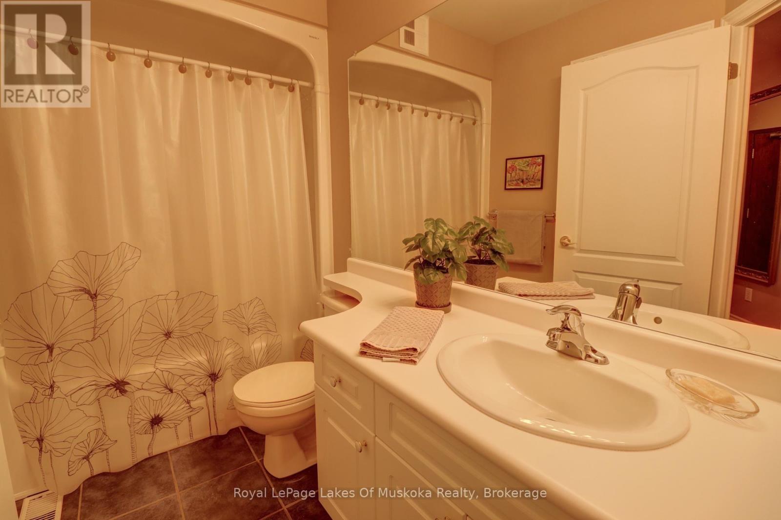 












106 - 31 DAIRY LANE

,
Huntsville (Chaffey),




Ontario
P1H2L7

