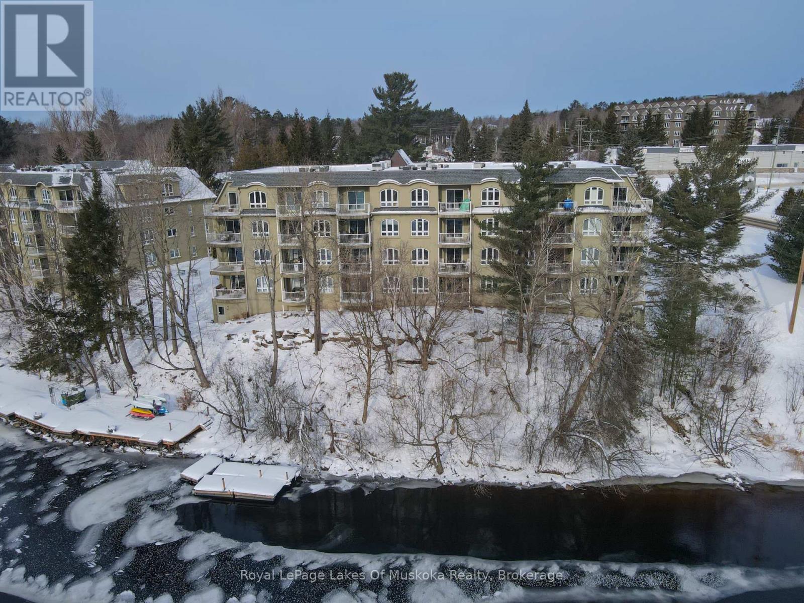 












106 - 31 DAIRY LANE

,
Huntsville (Chaffey),




Ontario
P1H2L7

