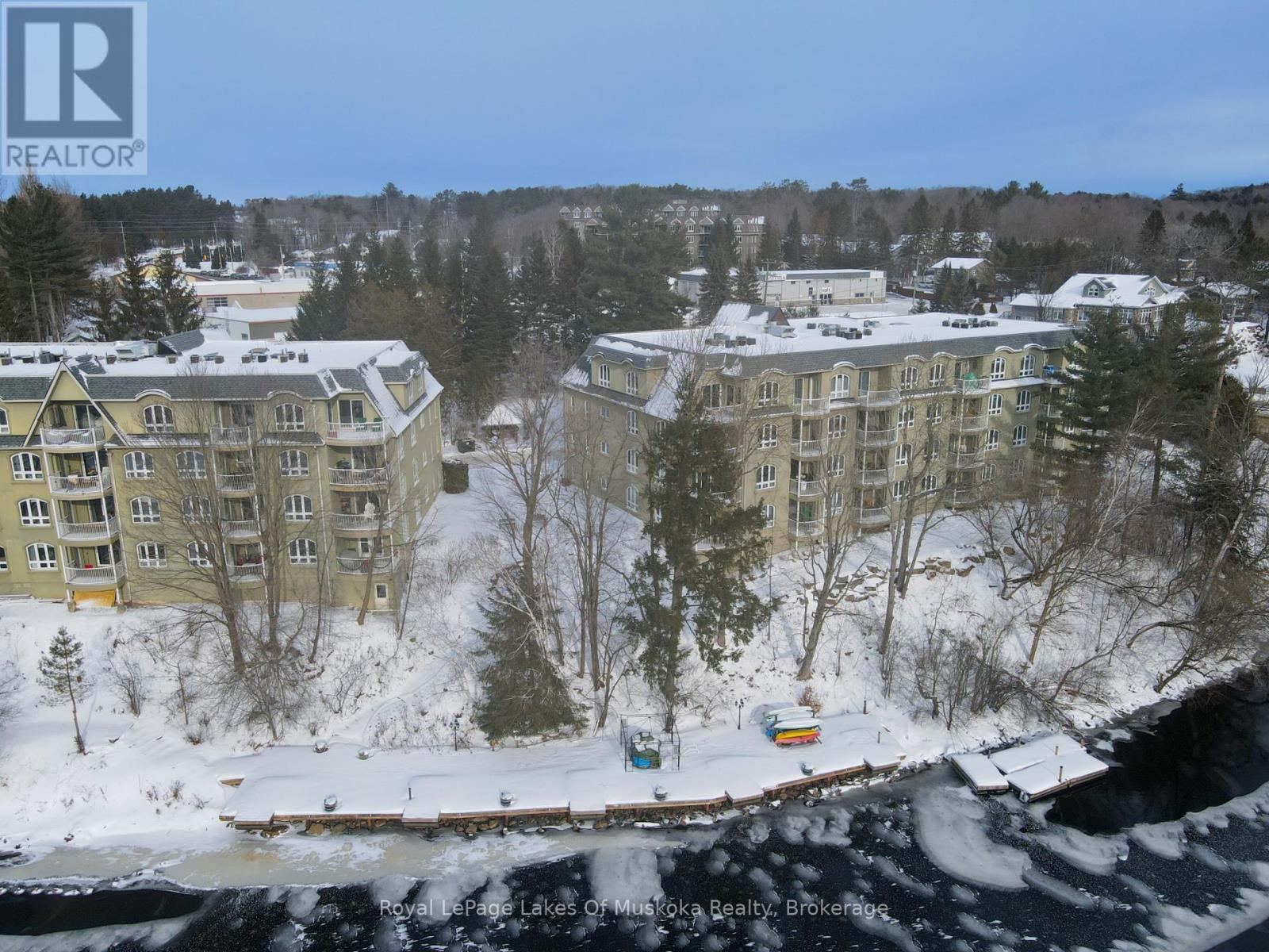 












106 - 31 DAIRY LANE

,
Huntsville (Chaffey),




Ontario
P1H2L7

