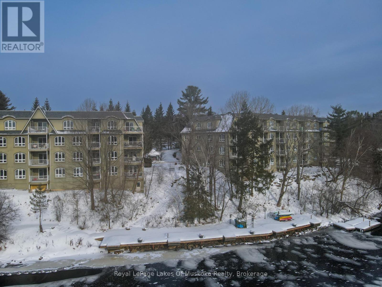 












106 - 31 DAIRY LANE

,
Huntsville (Chaffey),




Ontario
P1H2L7

