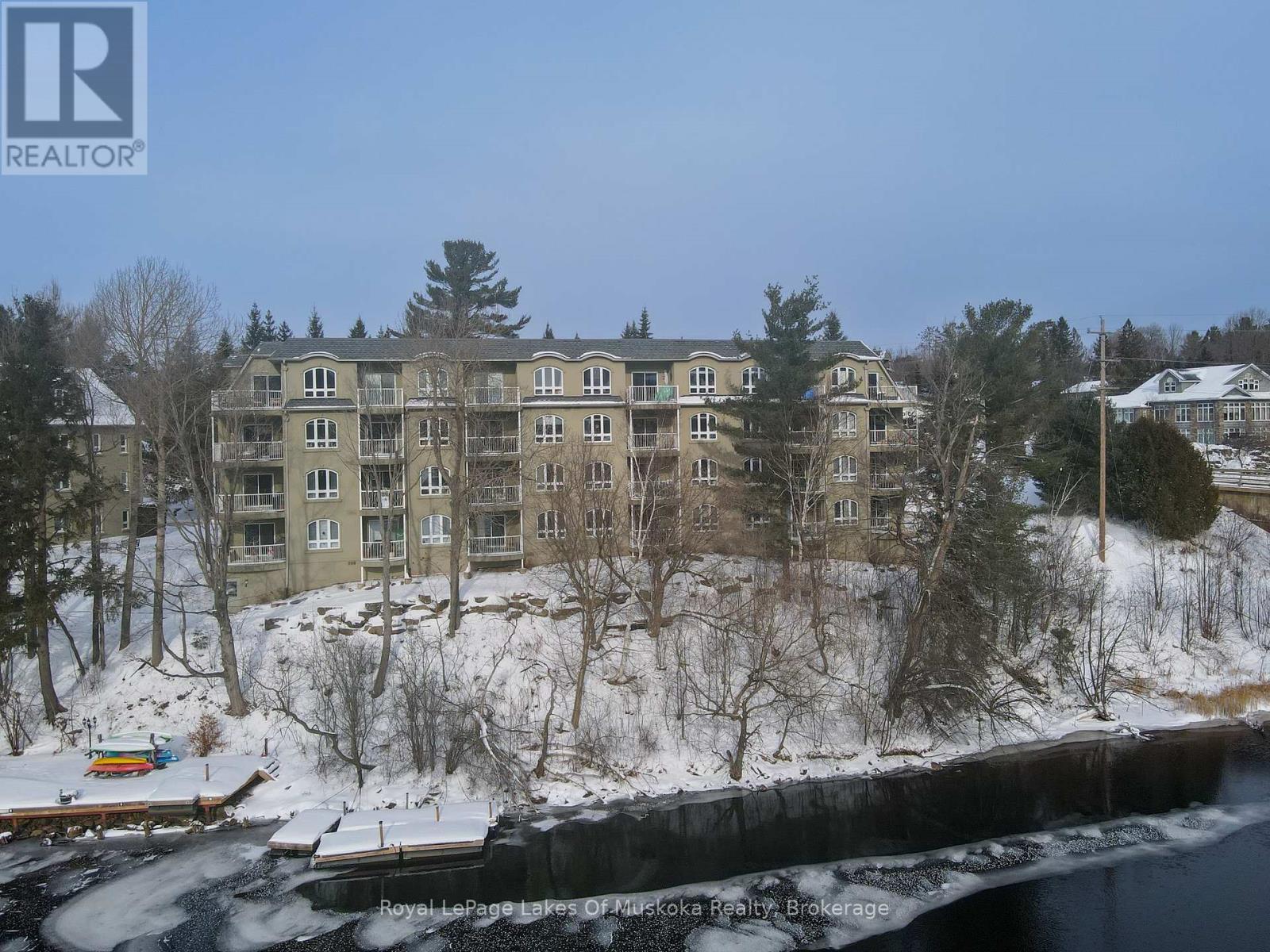 












106 - 31 DAIRY LANE

,
Huntsville (Chaffey),




Ontario
P1H2L7

