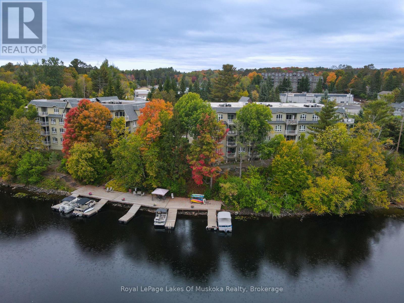 












106 - 31 DAIRY LANE

,
Huntsville (Chaffey),




Ontario
P1H2L7

