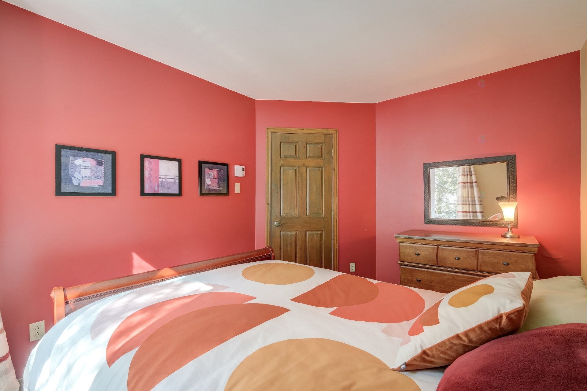 









177


Rue Dorchester

,
Bromont,




QC
J2L1P9

