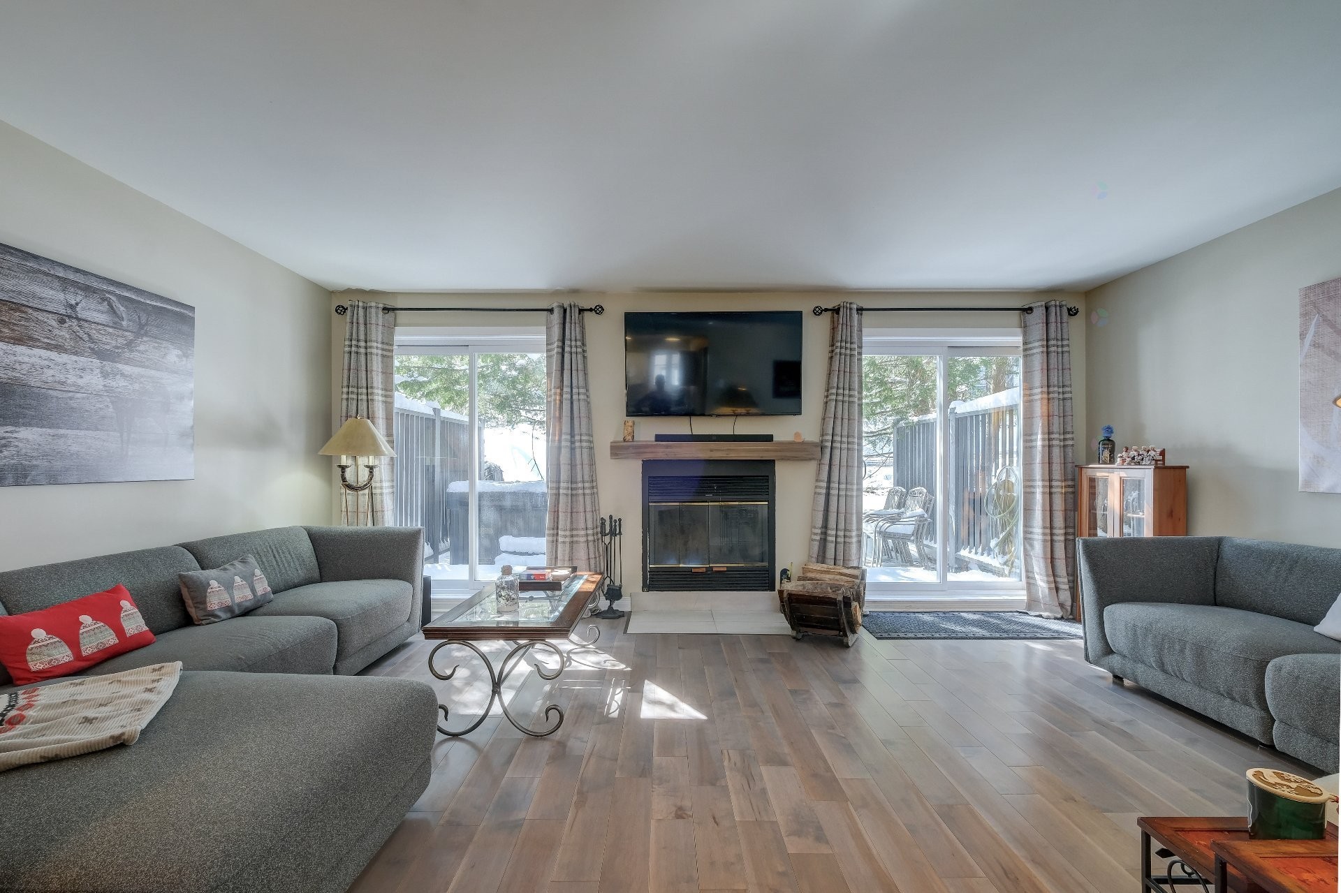 









177


Rue Dorchester

,
Bromont,




QC
J2L1P9

