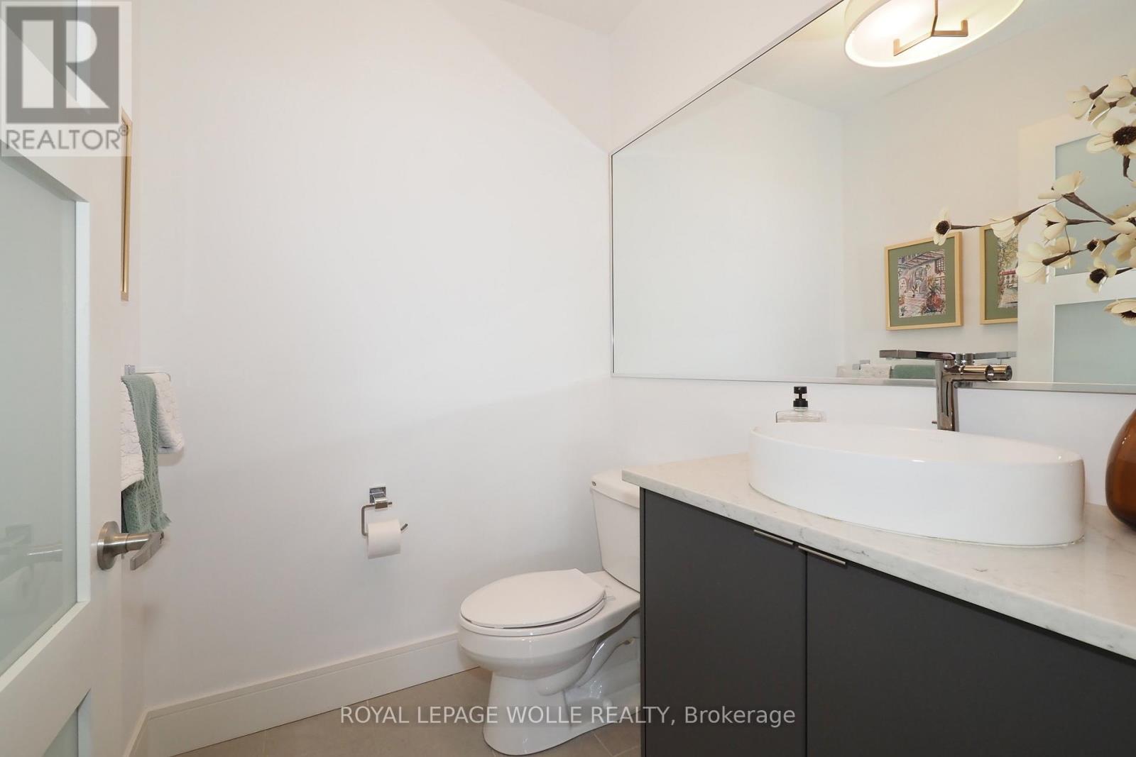 












710 - 112 BENTON STREET

,
Waterloo,




Ontario
N2G3H6

