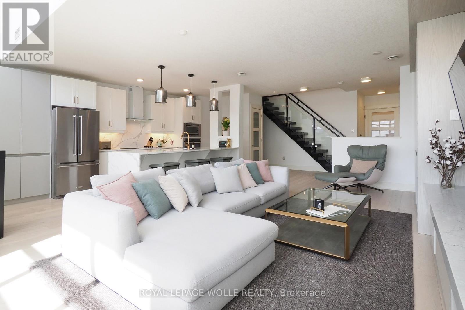 












710 - 112 BENTON STREET

,
Waterloo,




Ontario
N2G3H6

