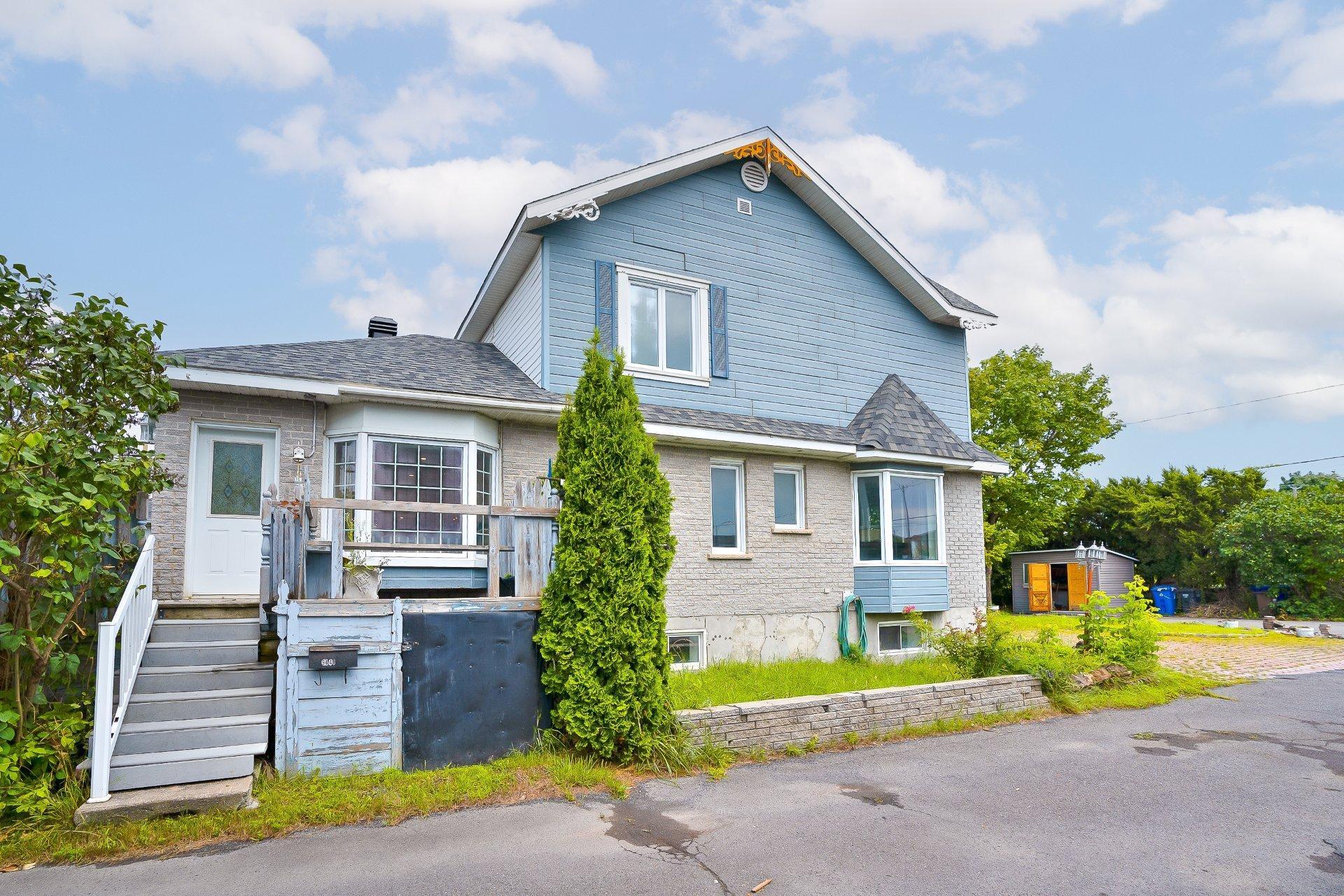 









9040


Boul. Marie-Victorin

,
Brossard,




QC
J4S1A3

