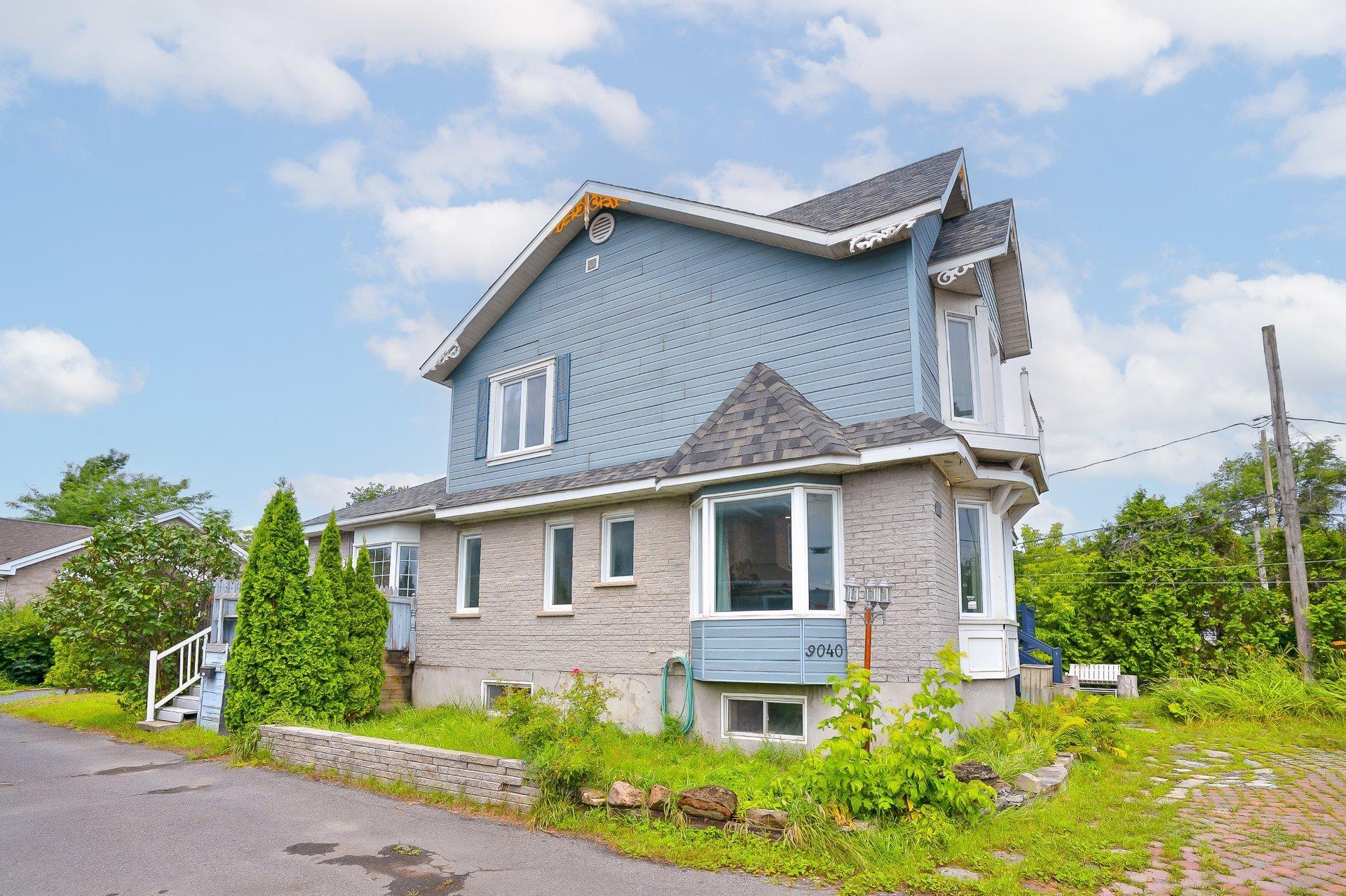 









9040


Boul. Marie-Victorin

,
Brossard,




QC
J4S1A3

