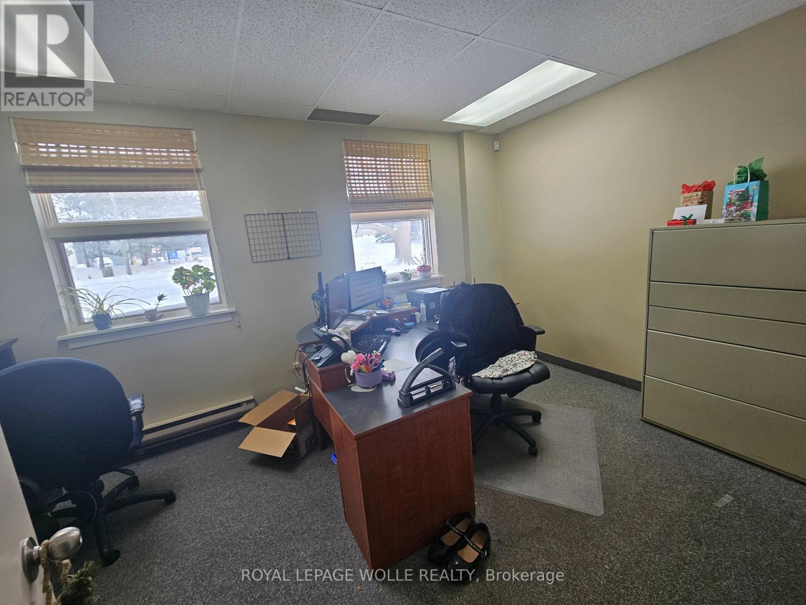 












30 RIDGEWAY CIRCLE

,
Woodstock,




Ontario
N4V1C9

