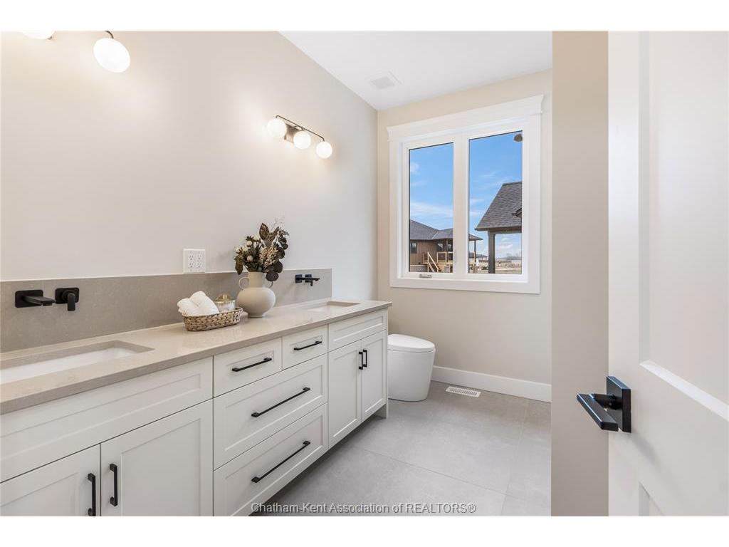 









44


BLOOMINGTON

Way,
Chatham,




ON
N7L 0H2

