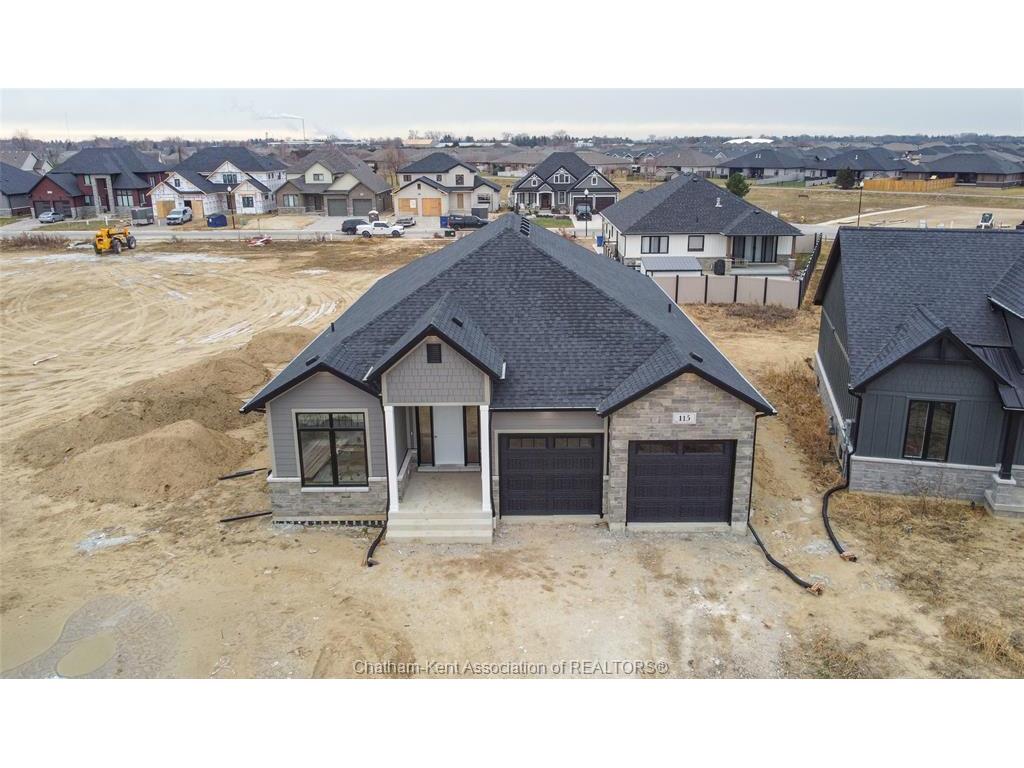 









44


BLOOMINGTON

Way,
Chatham,




ON
N7L 0H2

