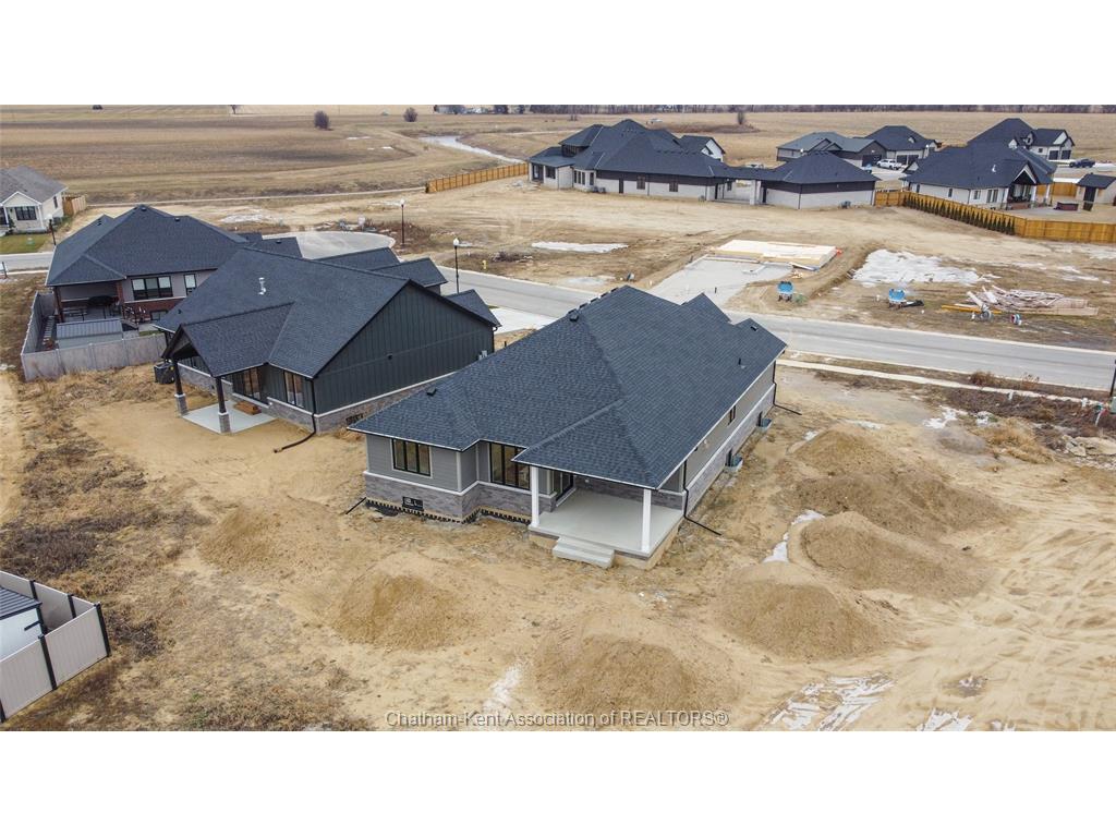 









44


BLOOMINGTON

Way,
Chatham,




ON
N7L 0H2

